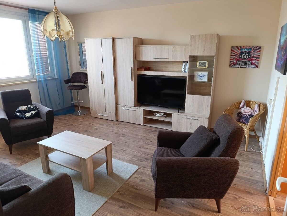 Byty, Hodonín, 695 01