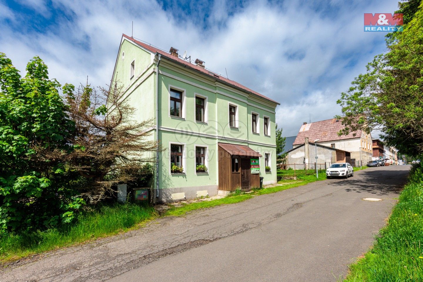 Ubytovací zařízení, Krátká, Horní Blatná, 310 m²