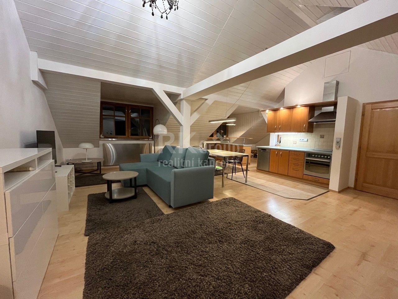 Pronájem byt 4+kk - Lacinova, Slaný, 140 m²