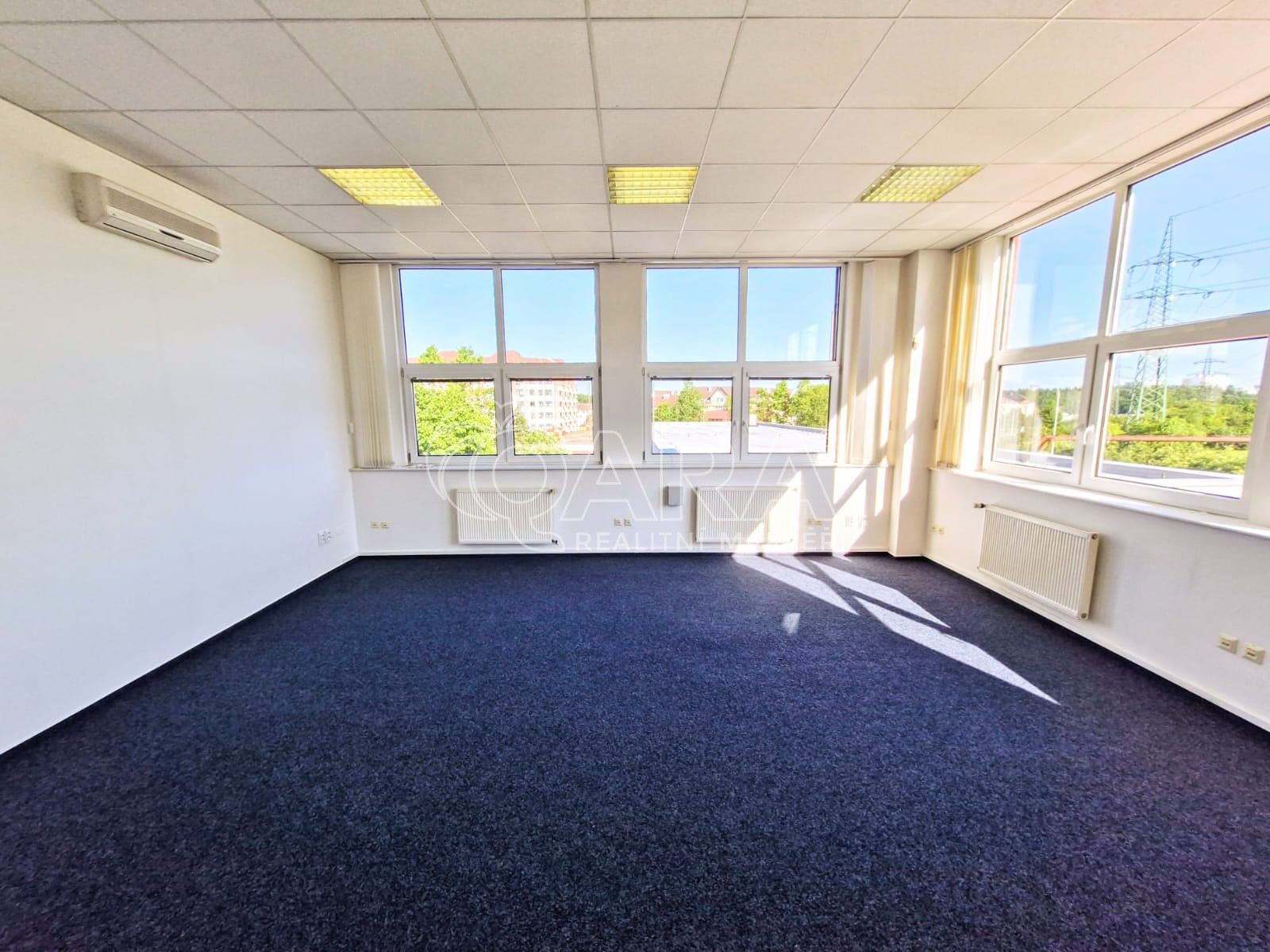 Pronájem kancelář - Jana Růžičky, Praha, 37 m²