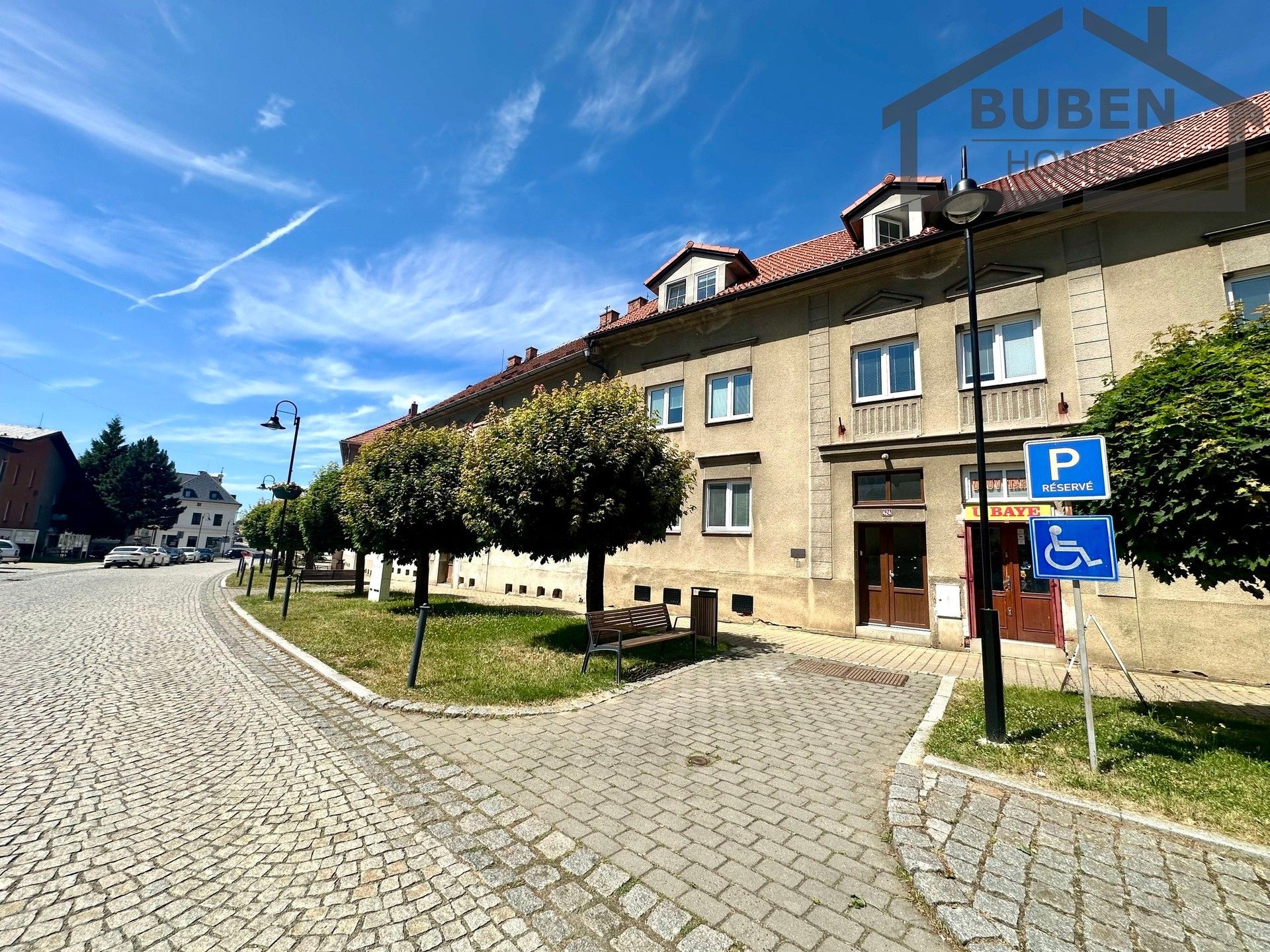 Byt 2+1 · 57 m² · náměstí Republiky 424, Bor - 4