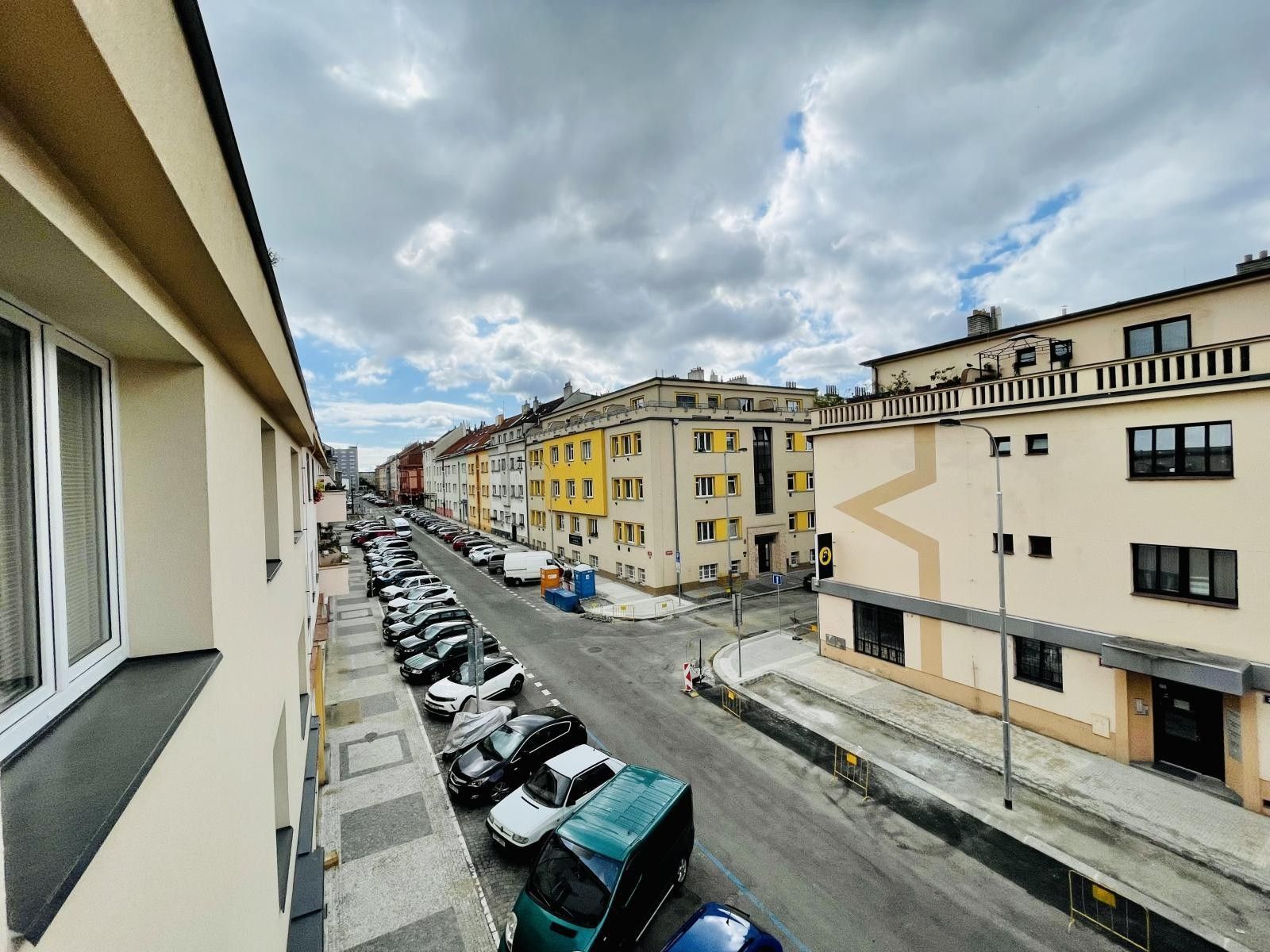 2+1, Krátká, Praha, 60 m² - 1