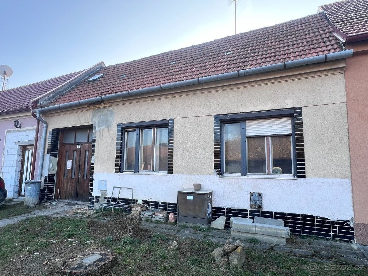 Prodej rodinný dům - Koryčany, 768 05