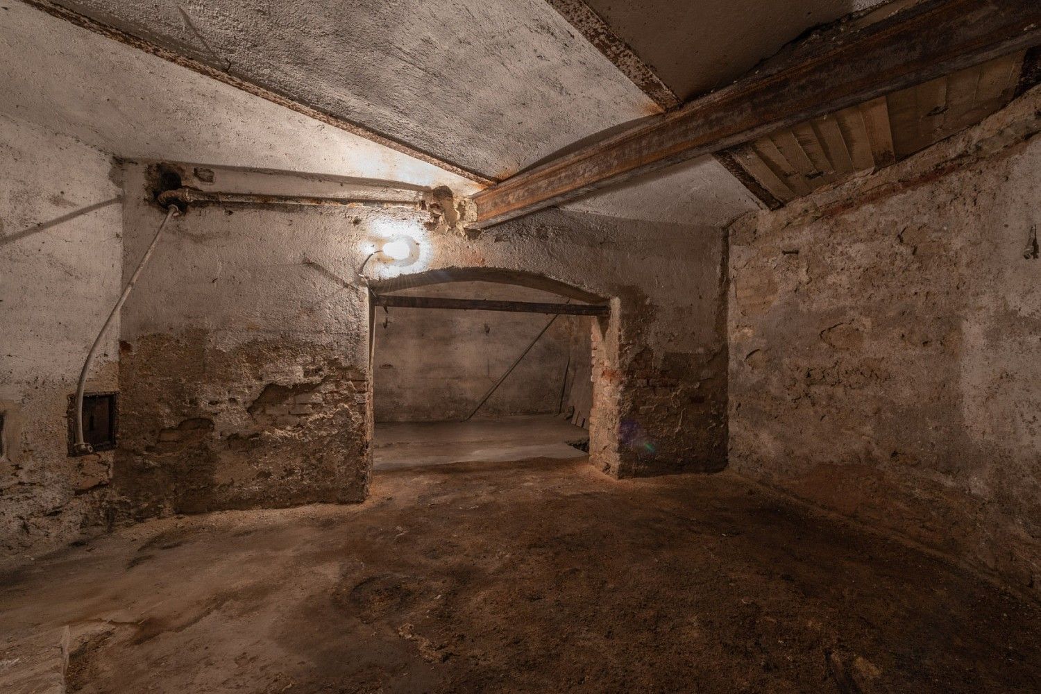 Pronájem sklad - Praha - Smíchov, Hlavní město Praha, 252 m² - 2