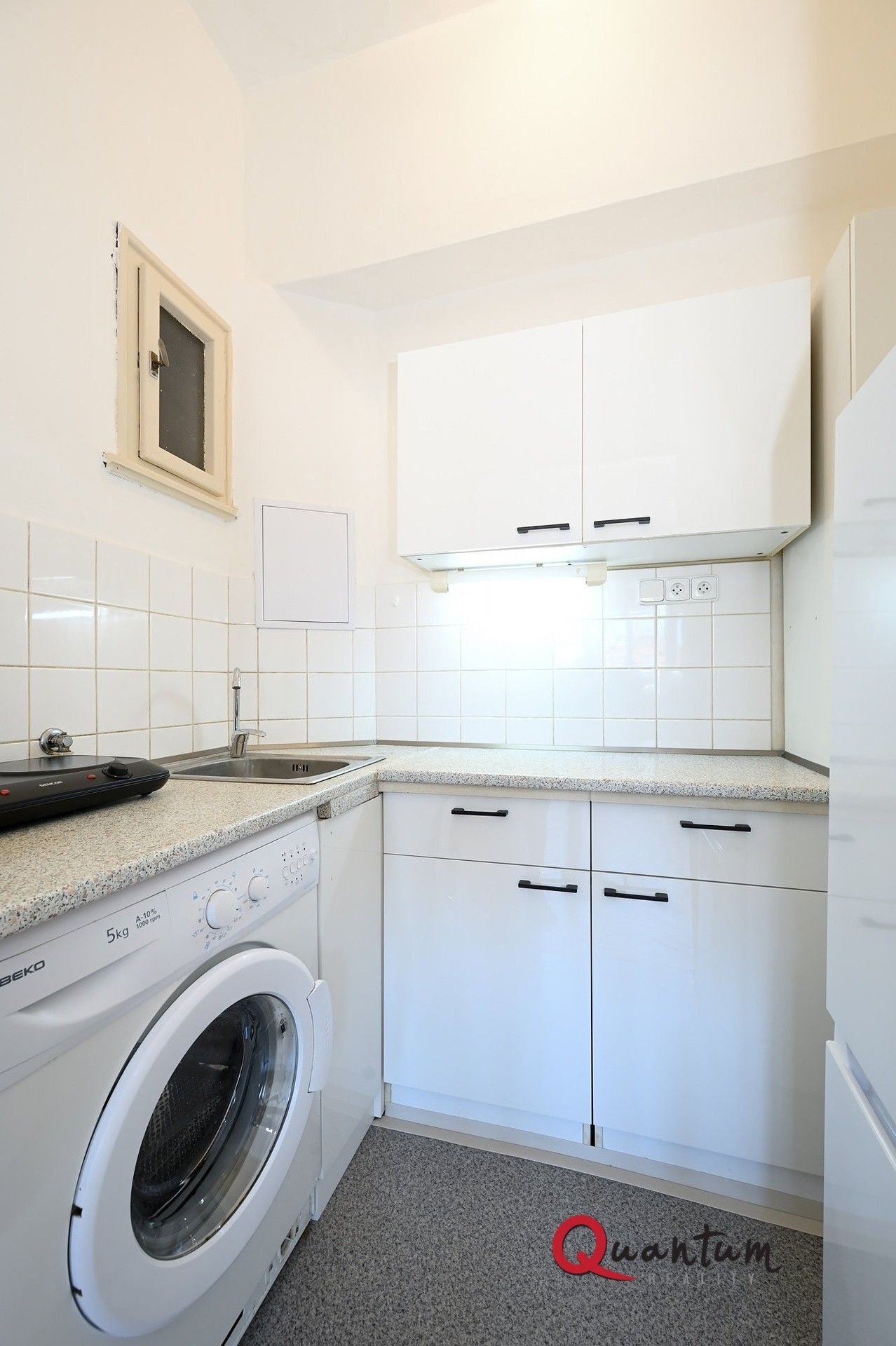 Byt 1+kk · 29 m² · Veverkova 1418, Praha Holešovice - 4