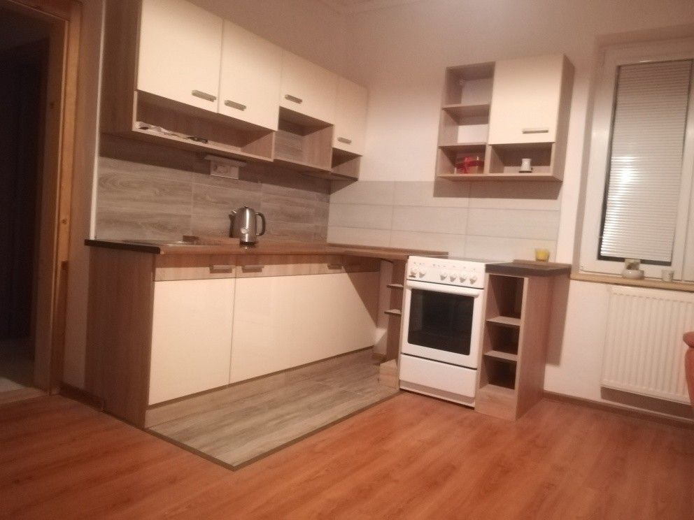 Pronájem byt - Kosmonosy, 293 06