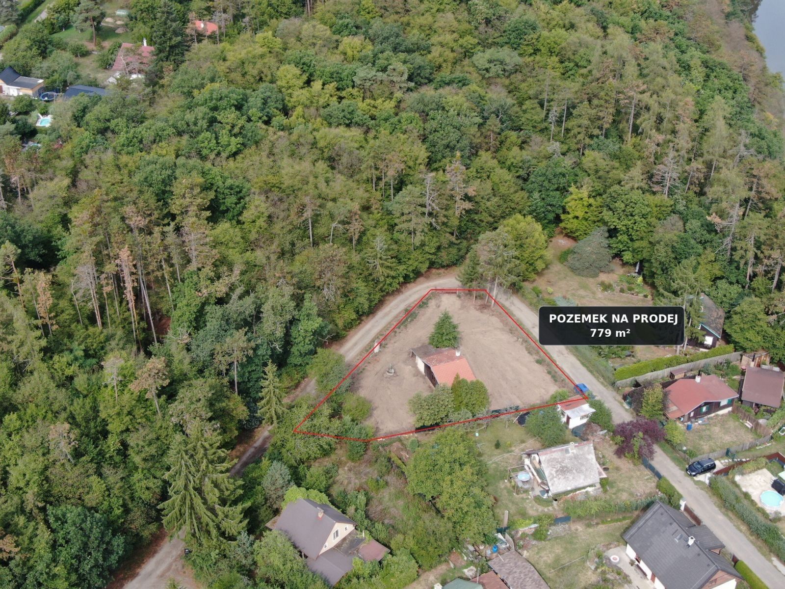 Pozemek pro bydlení, 779 m²