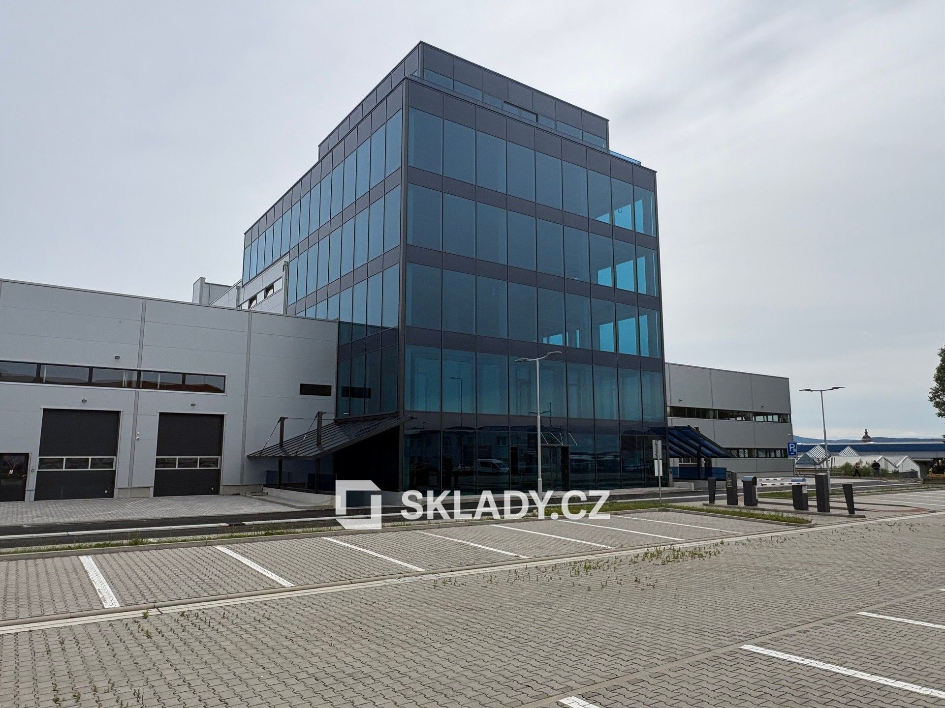 Sklady, České Budějovice, 550 m² - 2