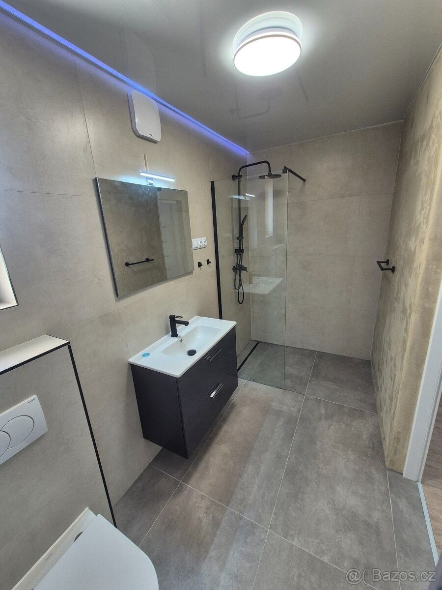 Prodej byt - Bučovice, 685 01