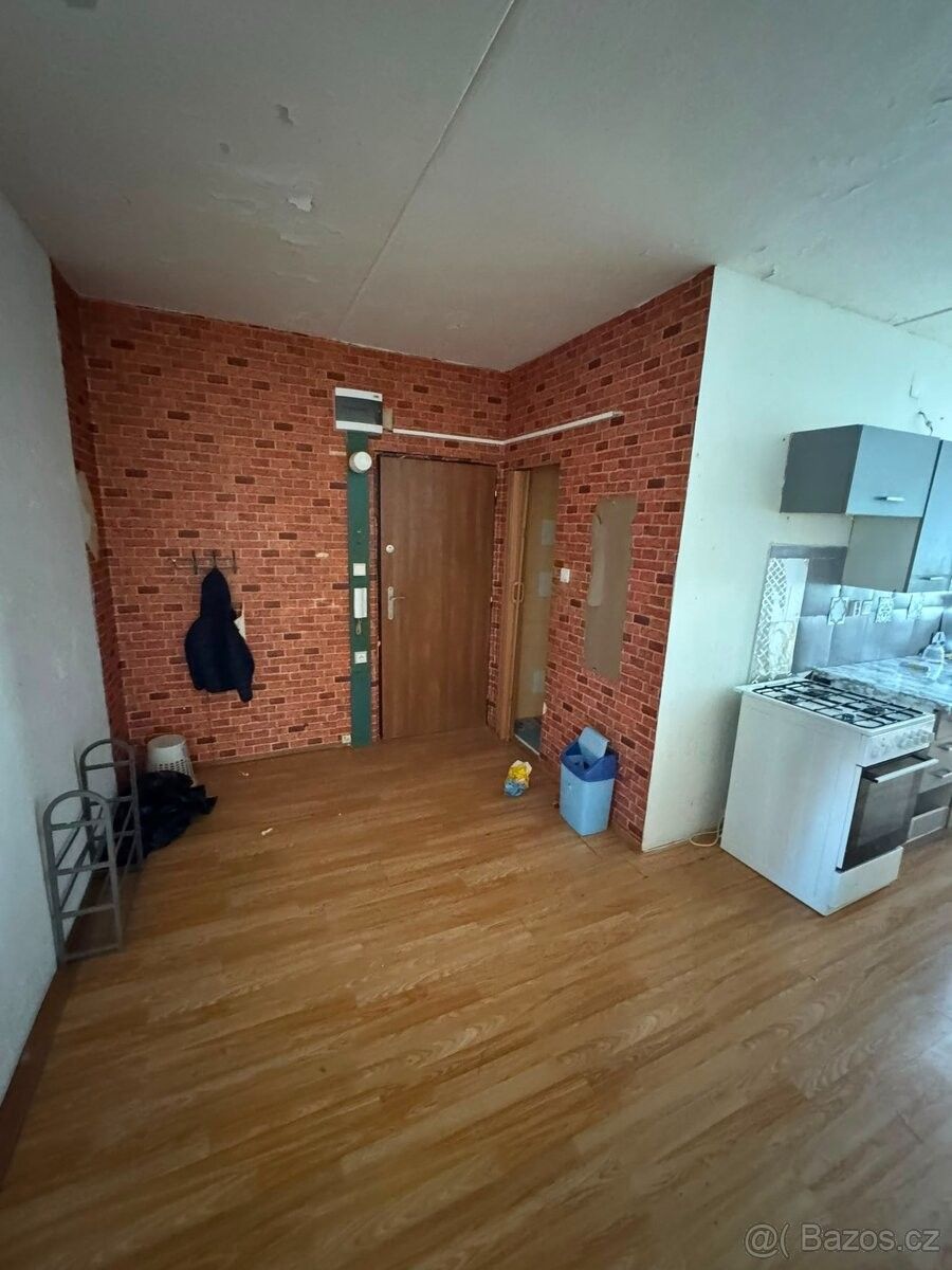 Byty, Chomutov, 430 04 - 1
