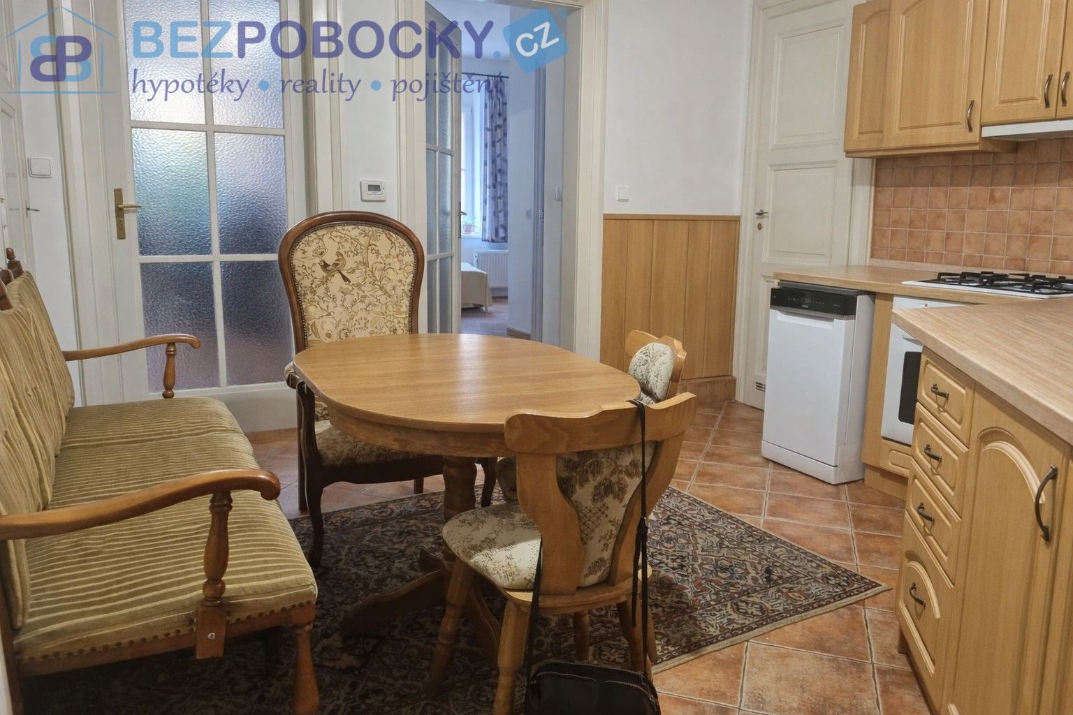 Prodej byt 2+1 - Tusarova, Praha, 67 m²