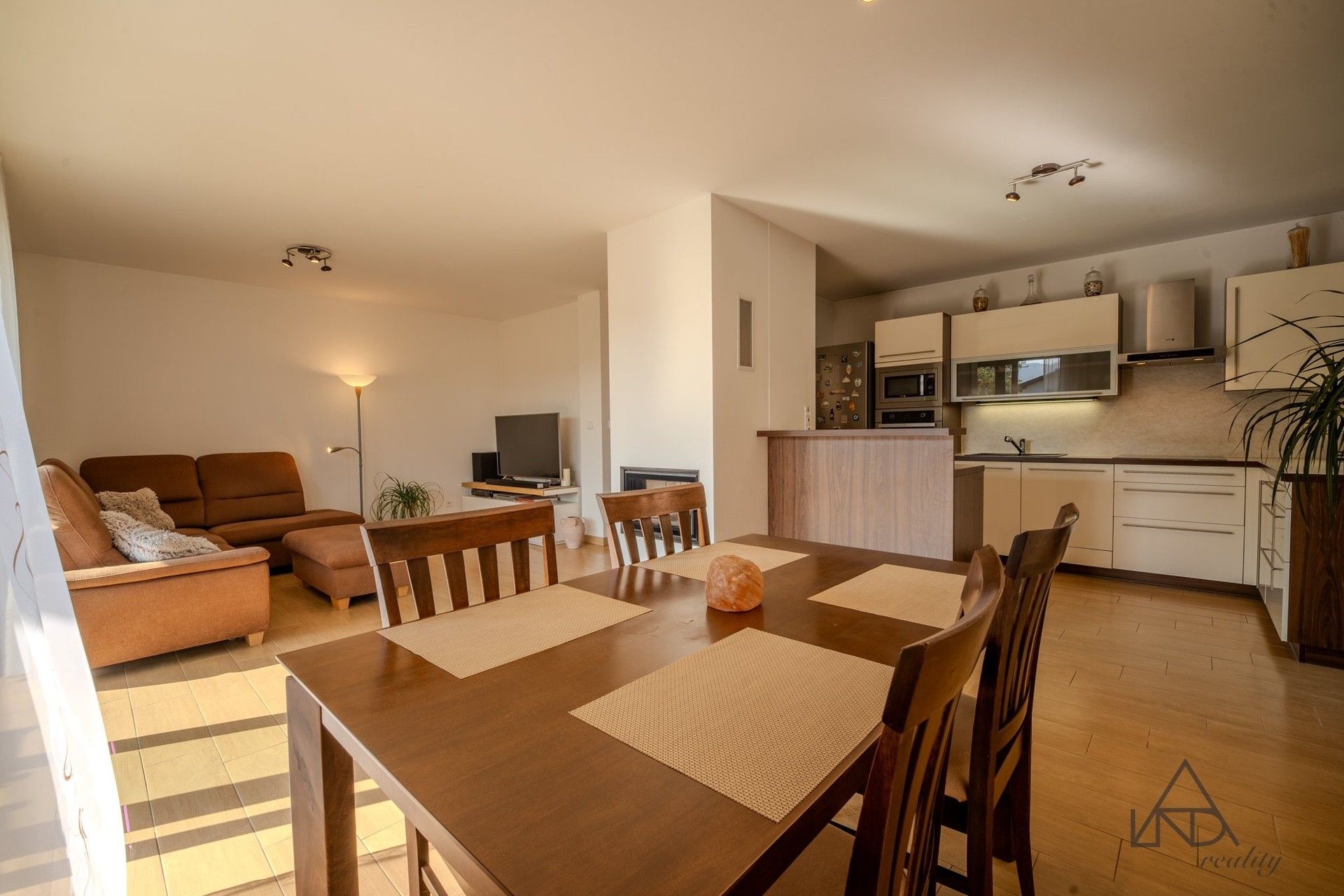 Rodinný dům · 201 m² · Plzeňská, Králův Dvůr - 4