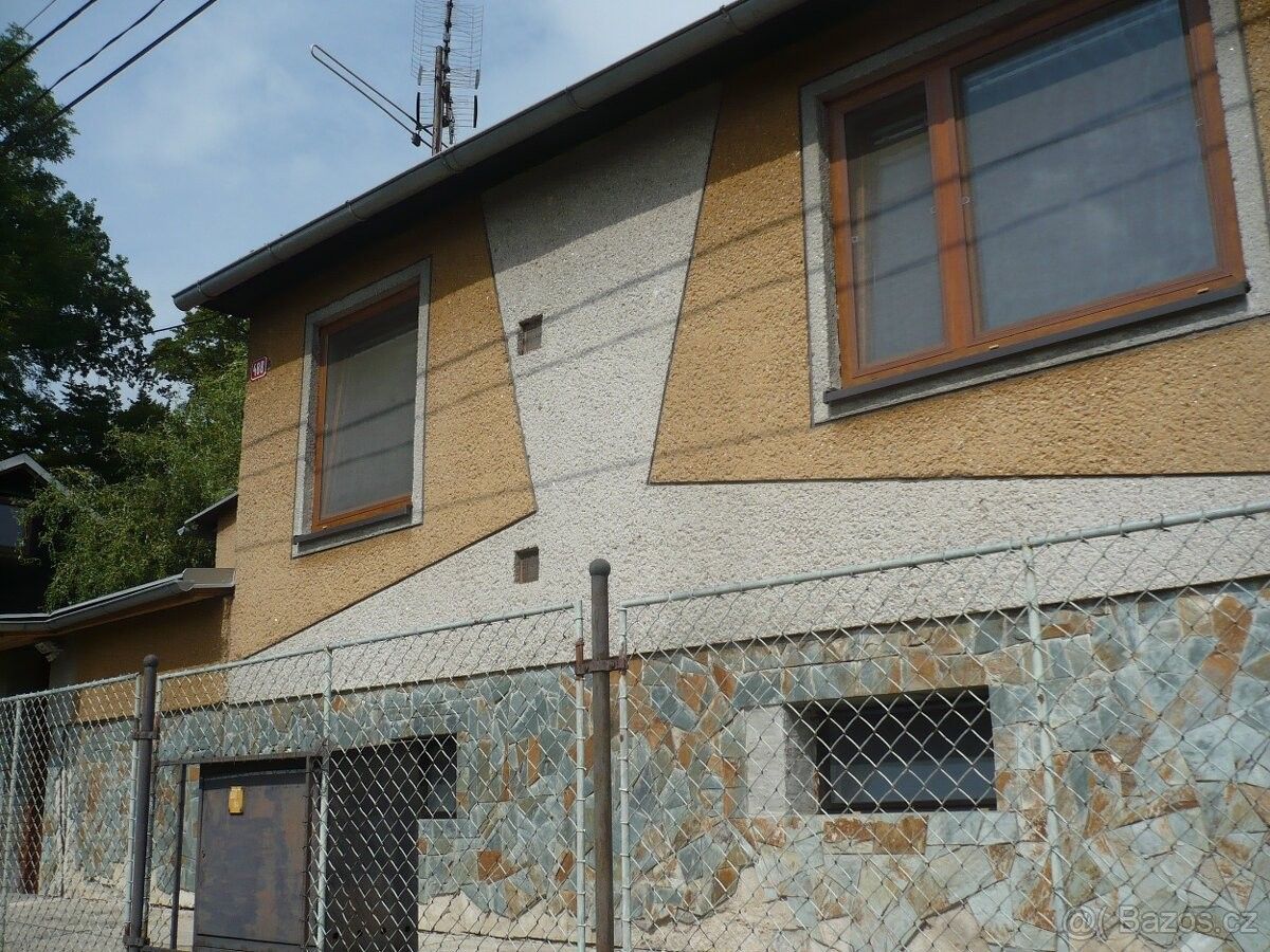 Rodinné domy, Ostrava, 724 00