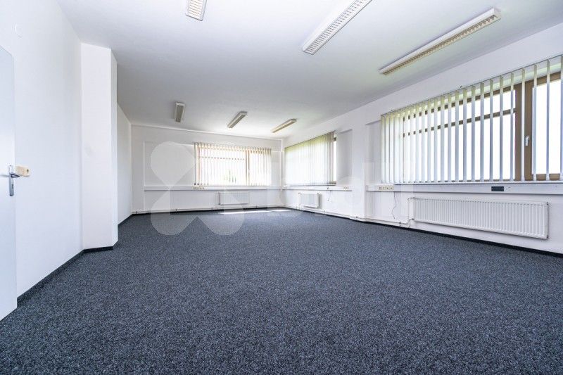 Pronájem kancelář - Pražská, Zdiby, 55 m²