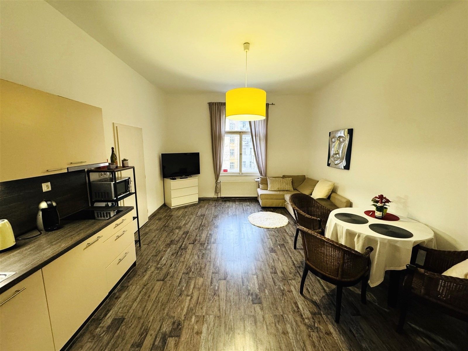 2+kk, U staré školy, Praha, 56 m²