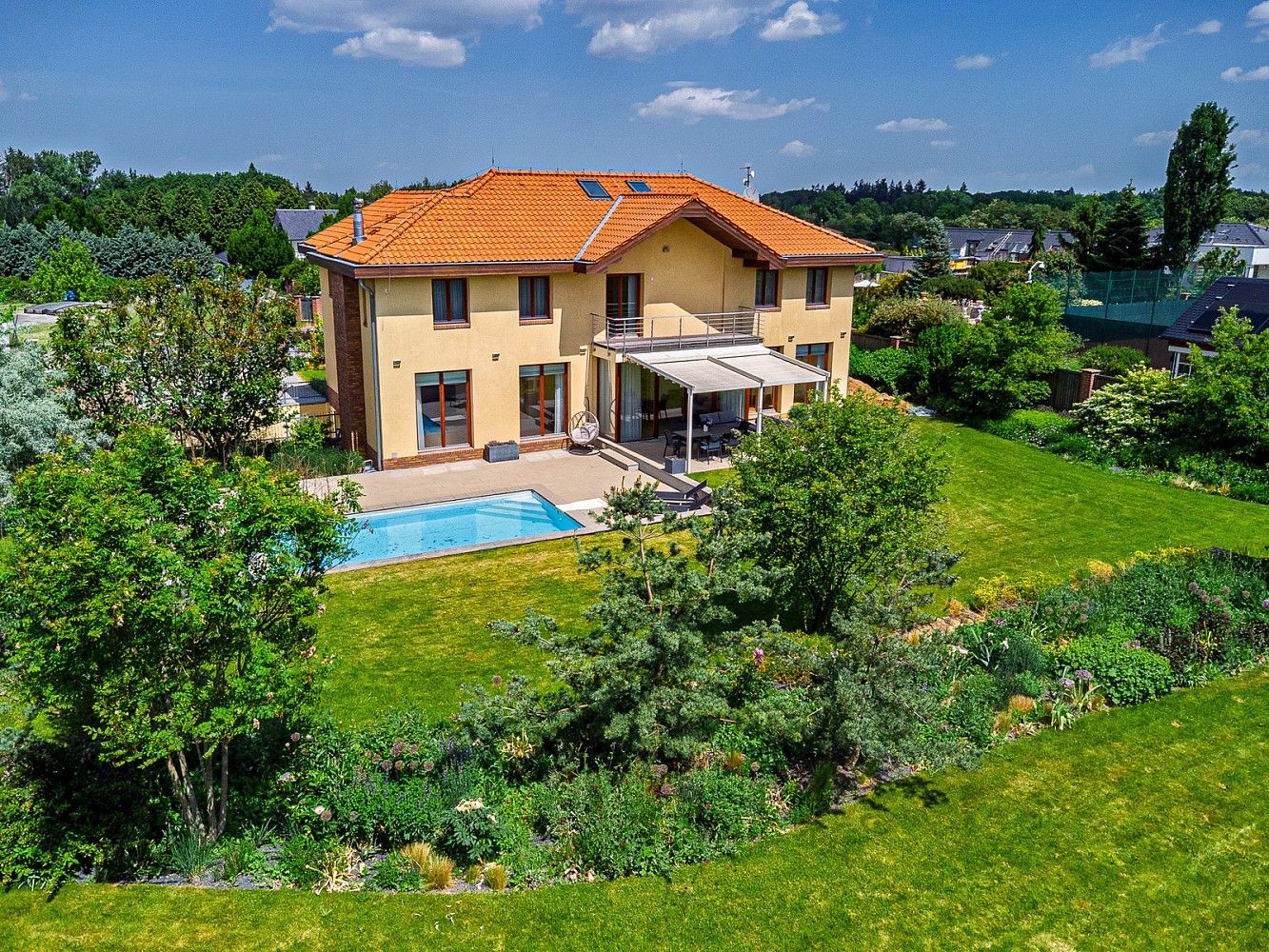 Prodej rodinný dům - Jesenice - Osnice, okres Praha-západ, Středočeský kraj, 431 m² - 2