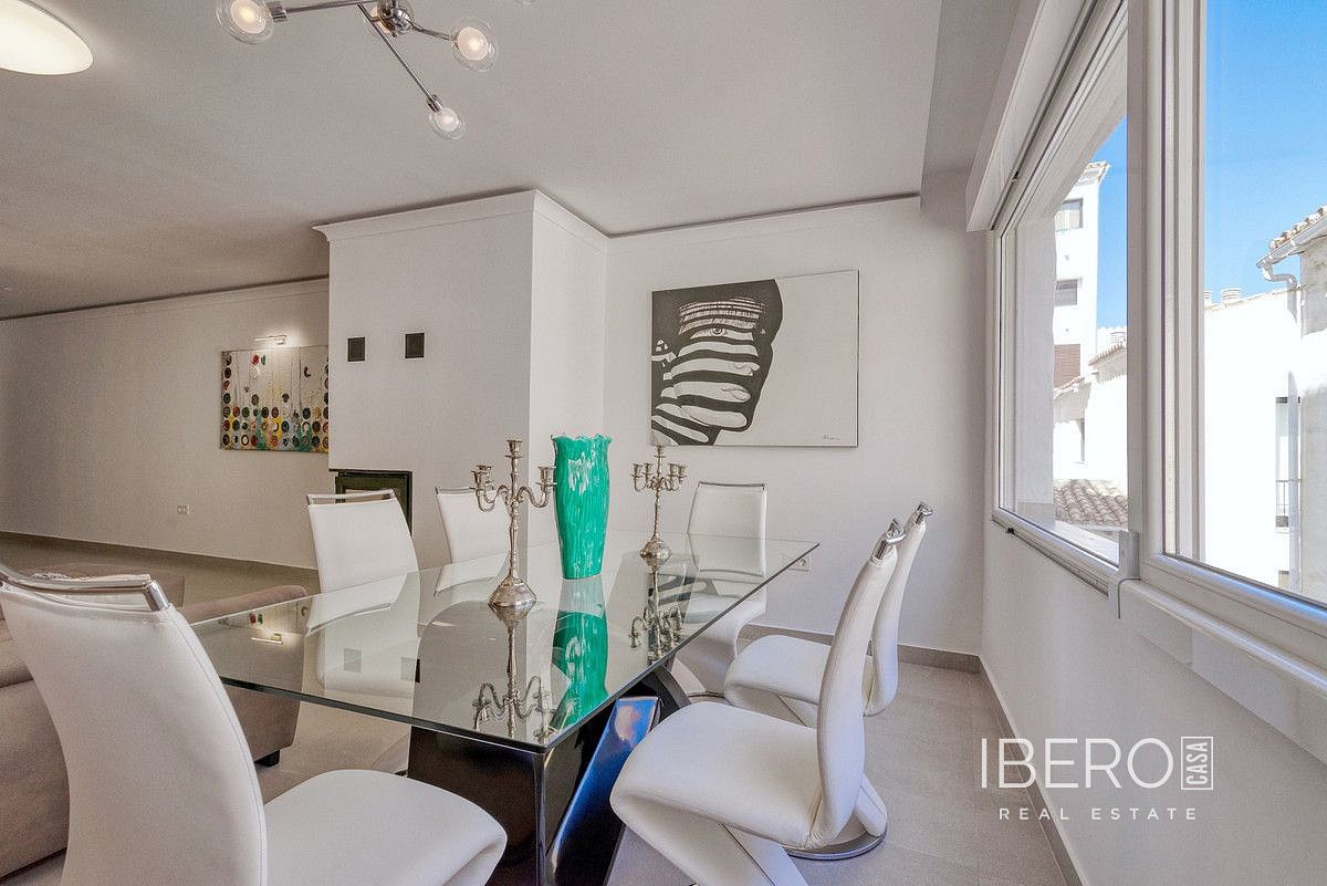 4+kk, Puerto Banús, Španělsko, 168 m² - 2