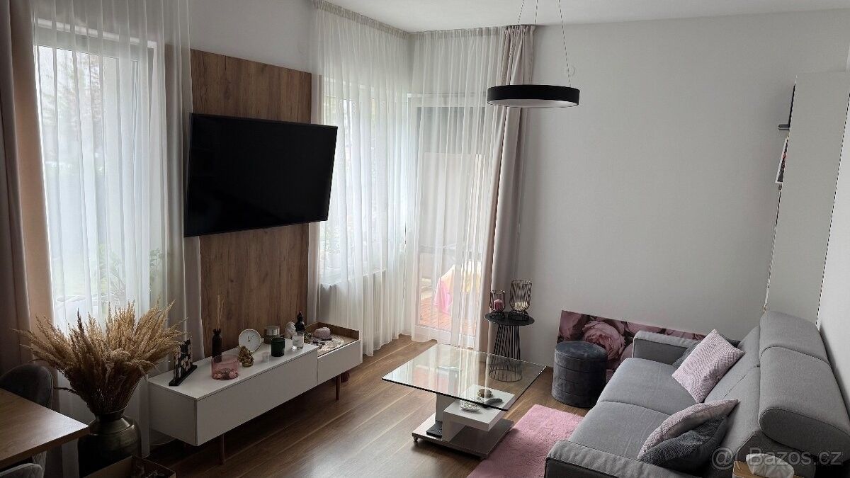 Pronájem byt - Pardubice, 530 02