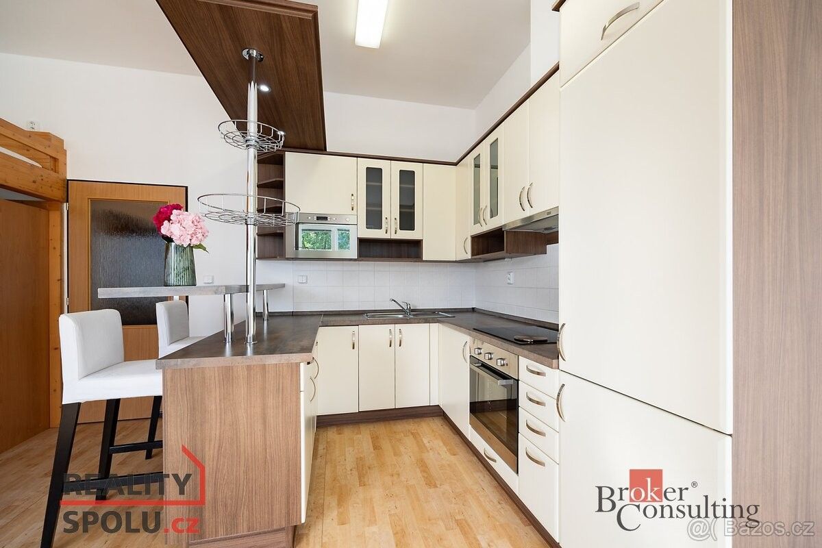 Byty, Milovice nad Labem, 289 24