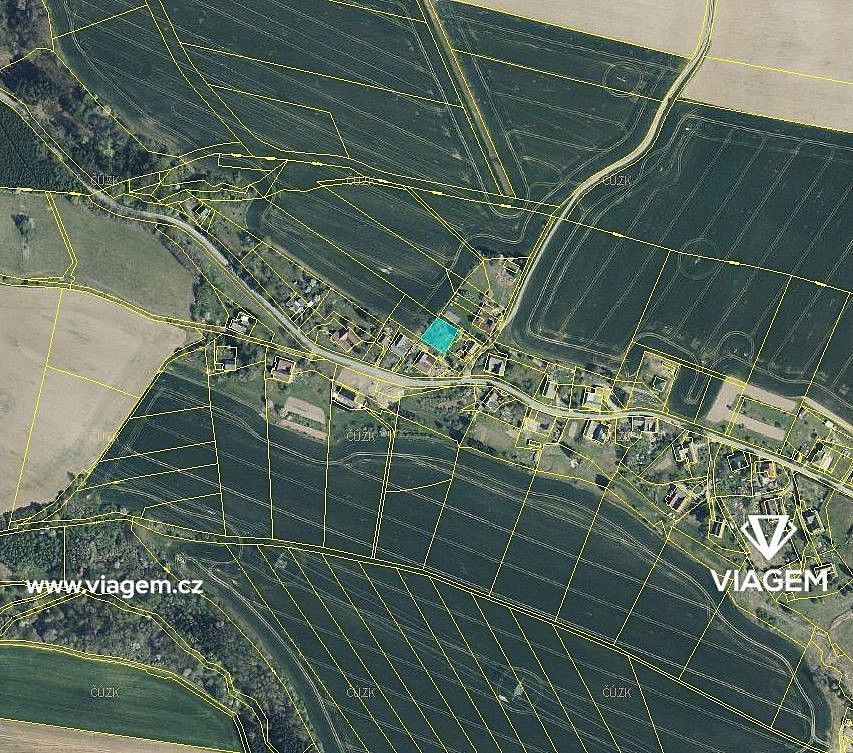 Pozemek pro bydlení, 709 m²