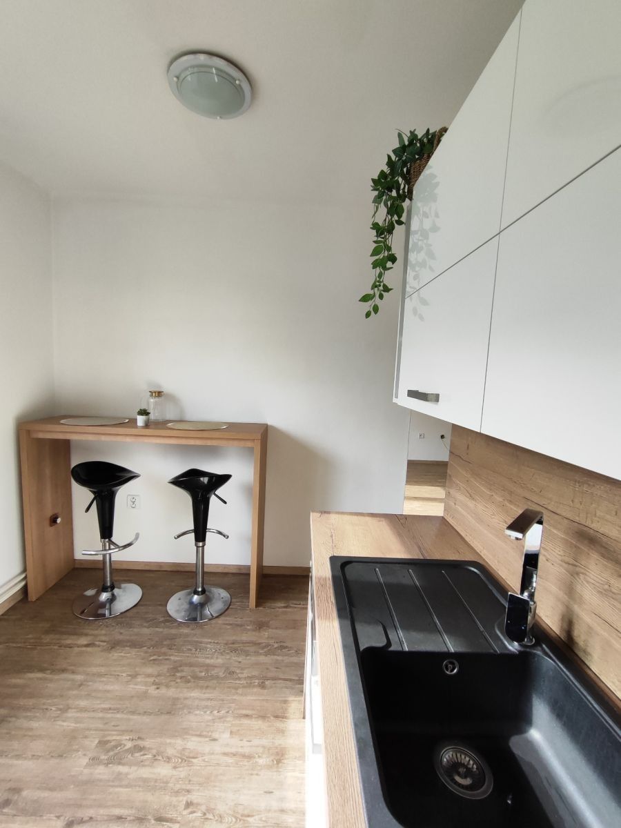 3+1, Na Nábřeží, Lomnice nad Lužnicí - Lomnice nad Lužnicí, Jihočeský kraj, 65 m² - 2