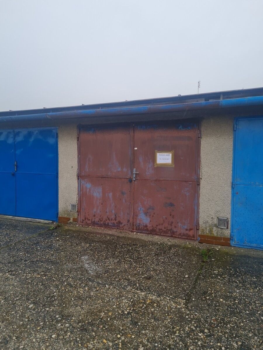 Garáže, Hlučín, 748 01
