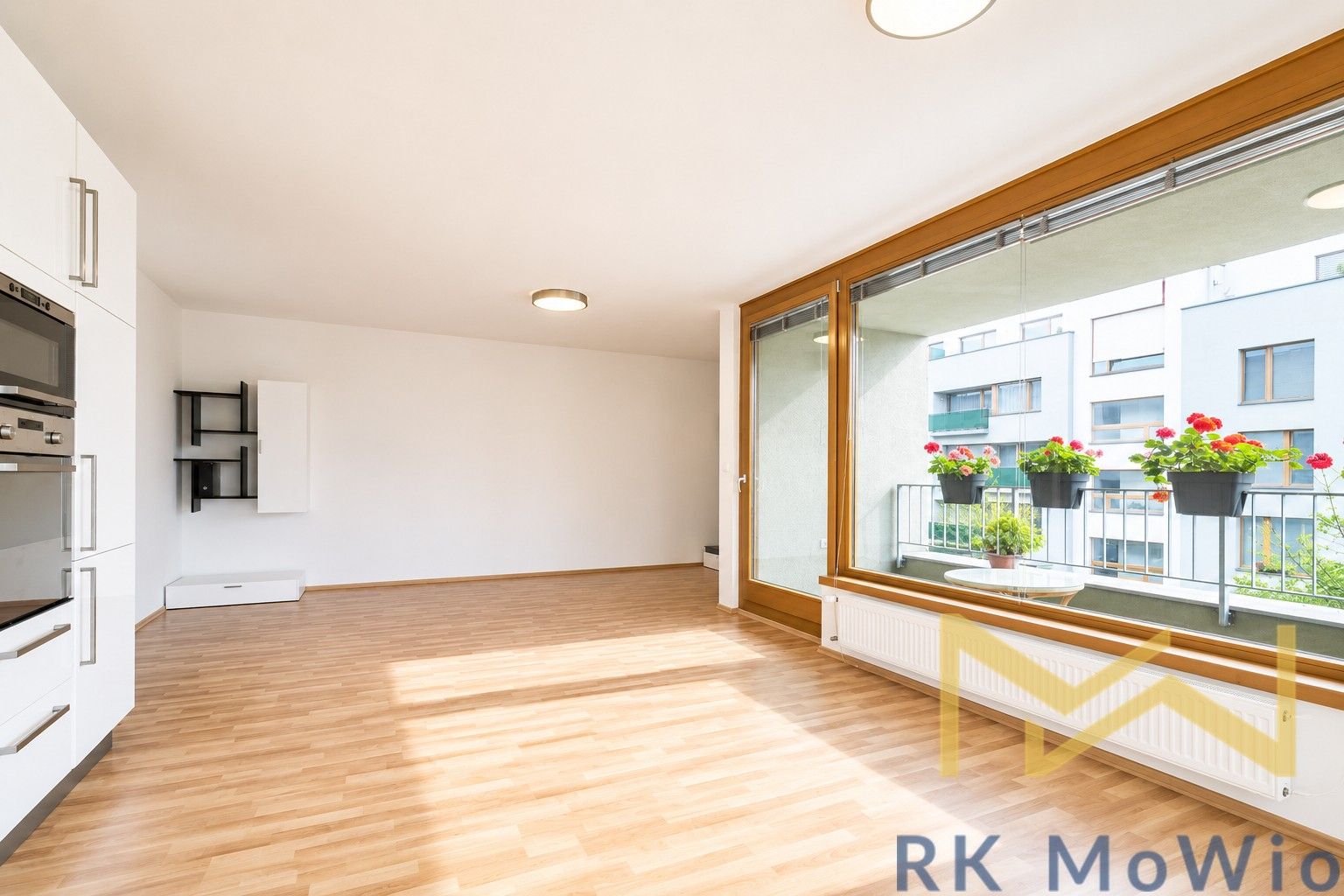 Byt 3+kk · 89 m² · Břežánecká, Praha - 3
