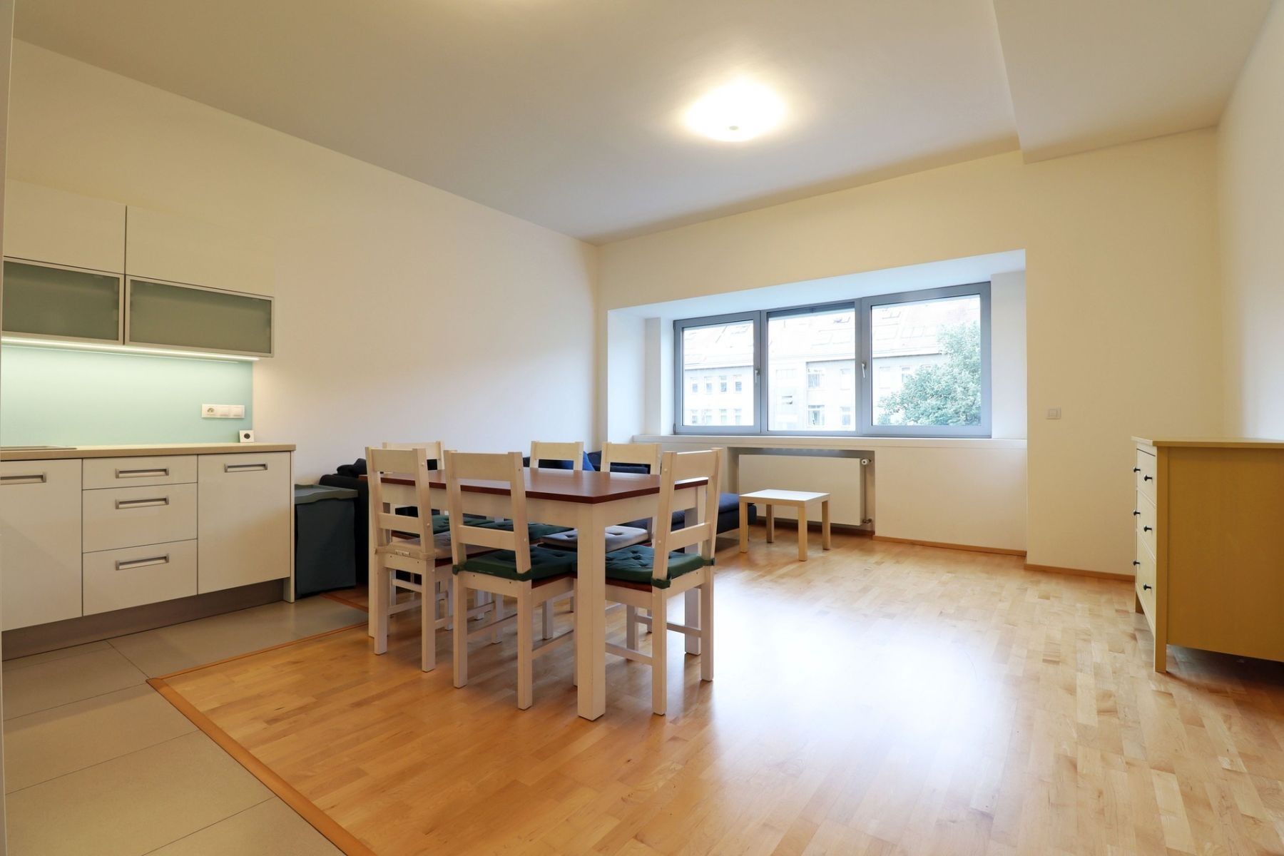 4+kk, Nikoly Tesly, Praha - Dejvice, 123 m² - 2