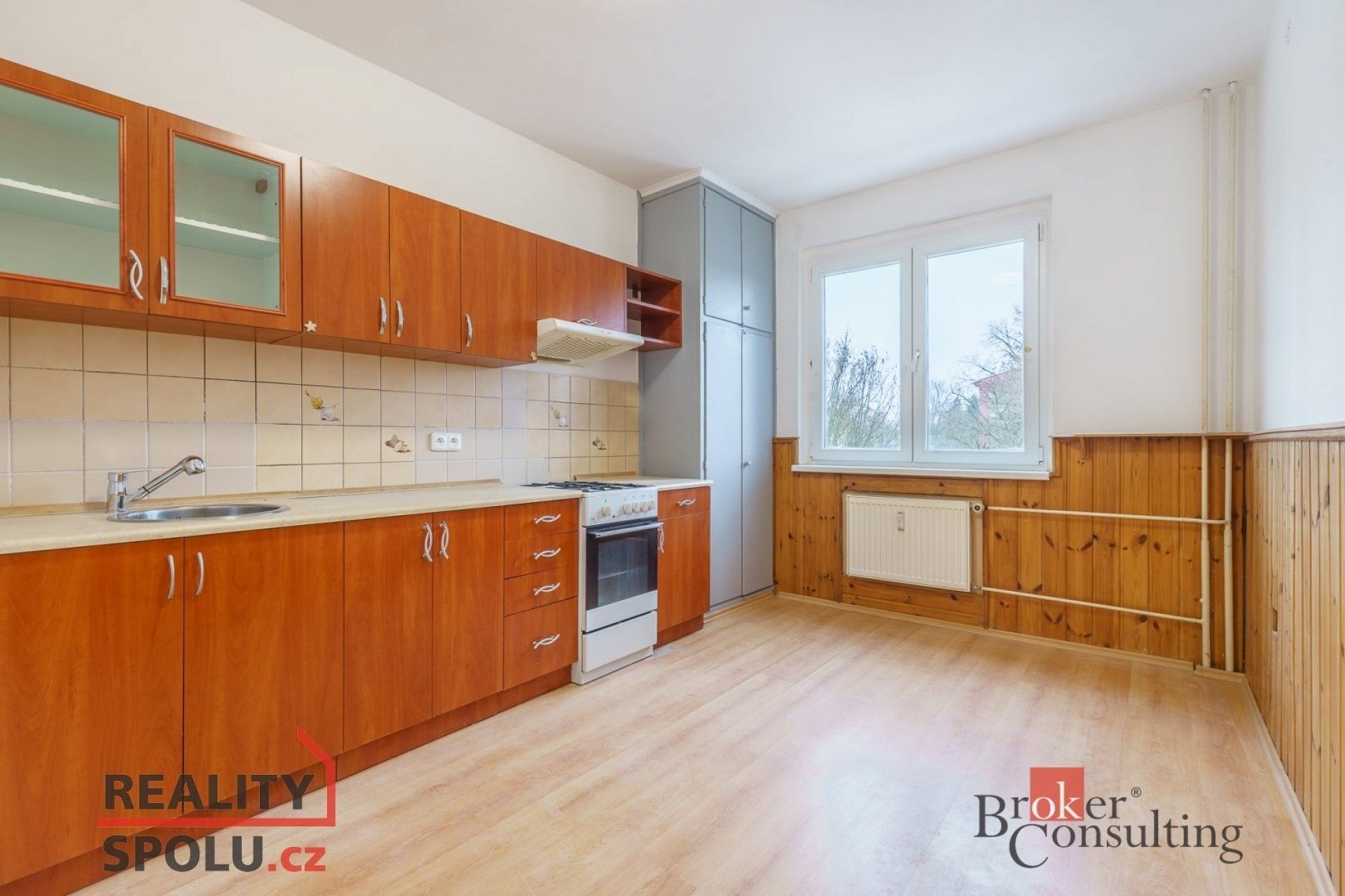 Pronájem byt 2+1 - Karla Čapka, Sokolov, 57 m²