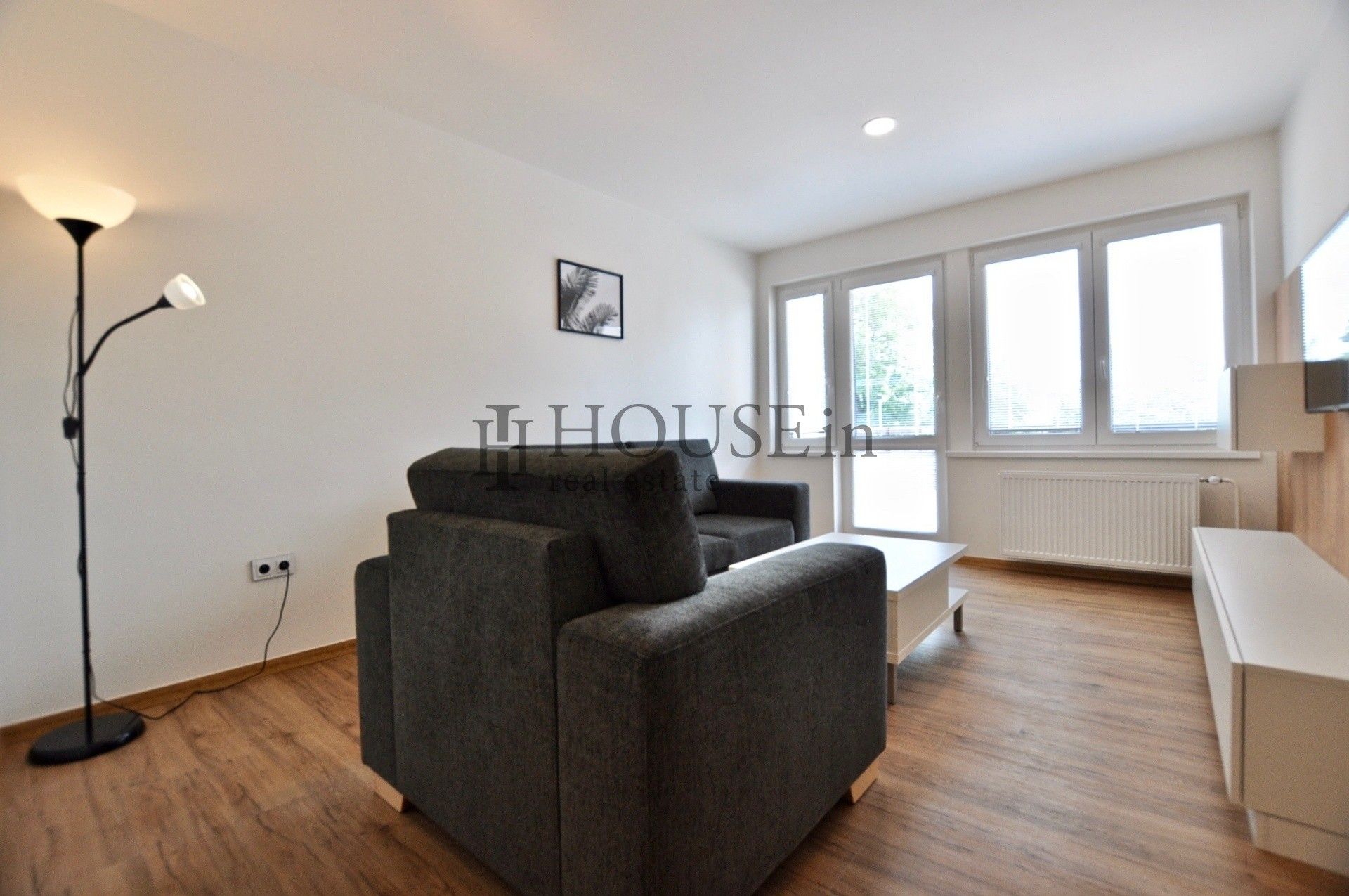 Pronájem byt 2+1 - Pod Krocínkou, Praha, 48 m²