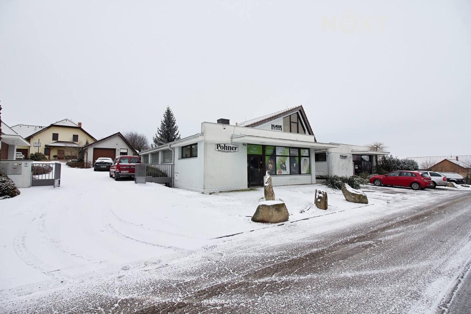 Pronájem obchodní prostory - Okružní, Chrudim, 62 m²