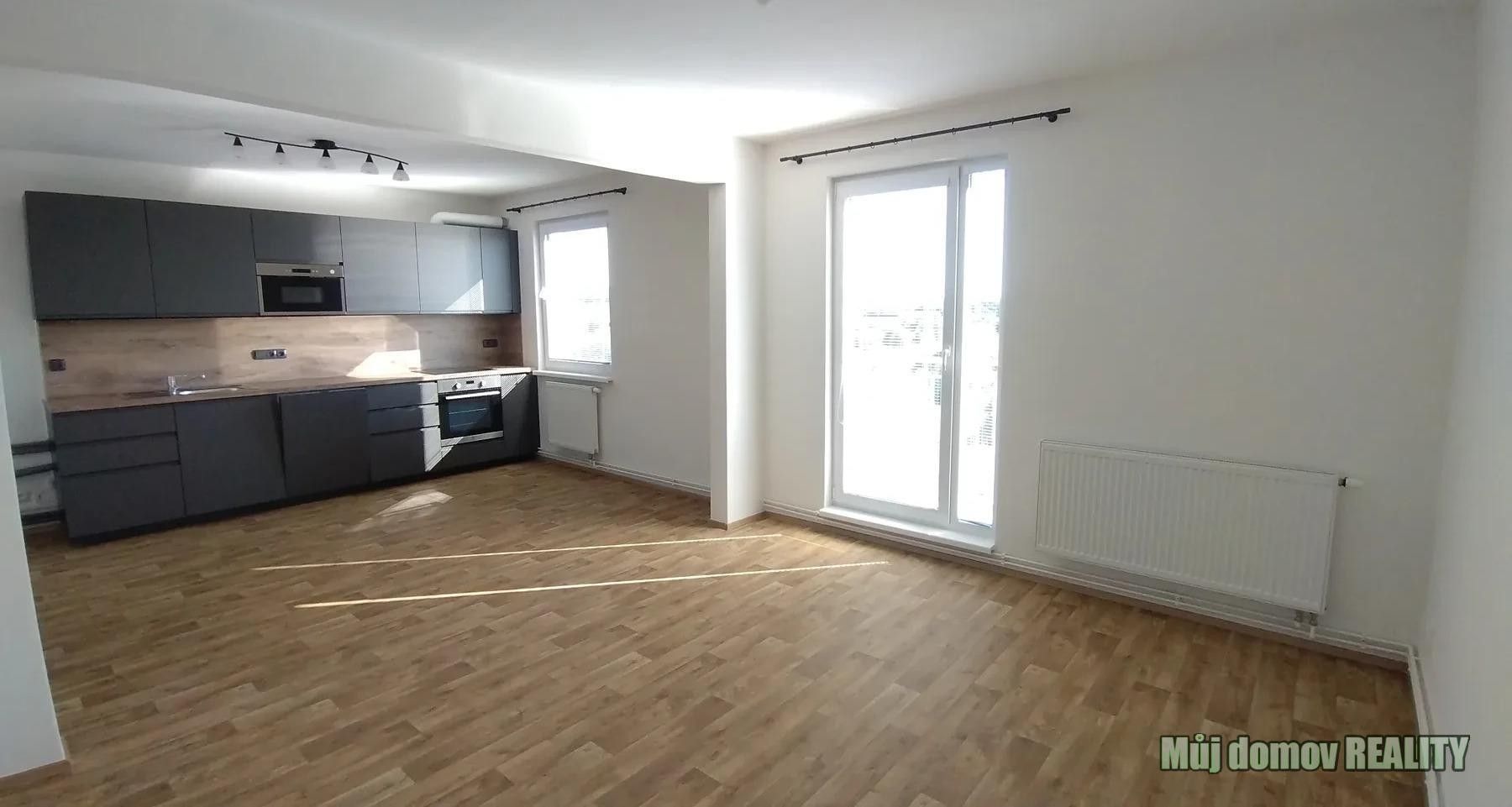Pronájem byt 2+kk - Bryksova, Praha, 52 m²
