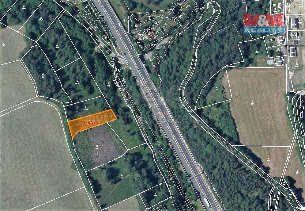 Louka, 1 677 m²