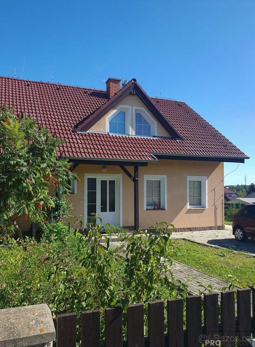 Rodinné domy, Horoměřice, 252 62