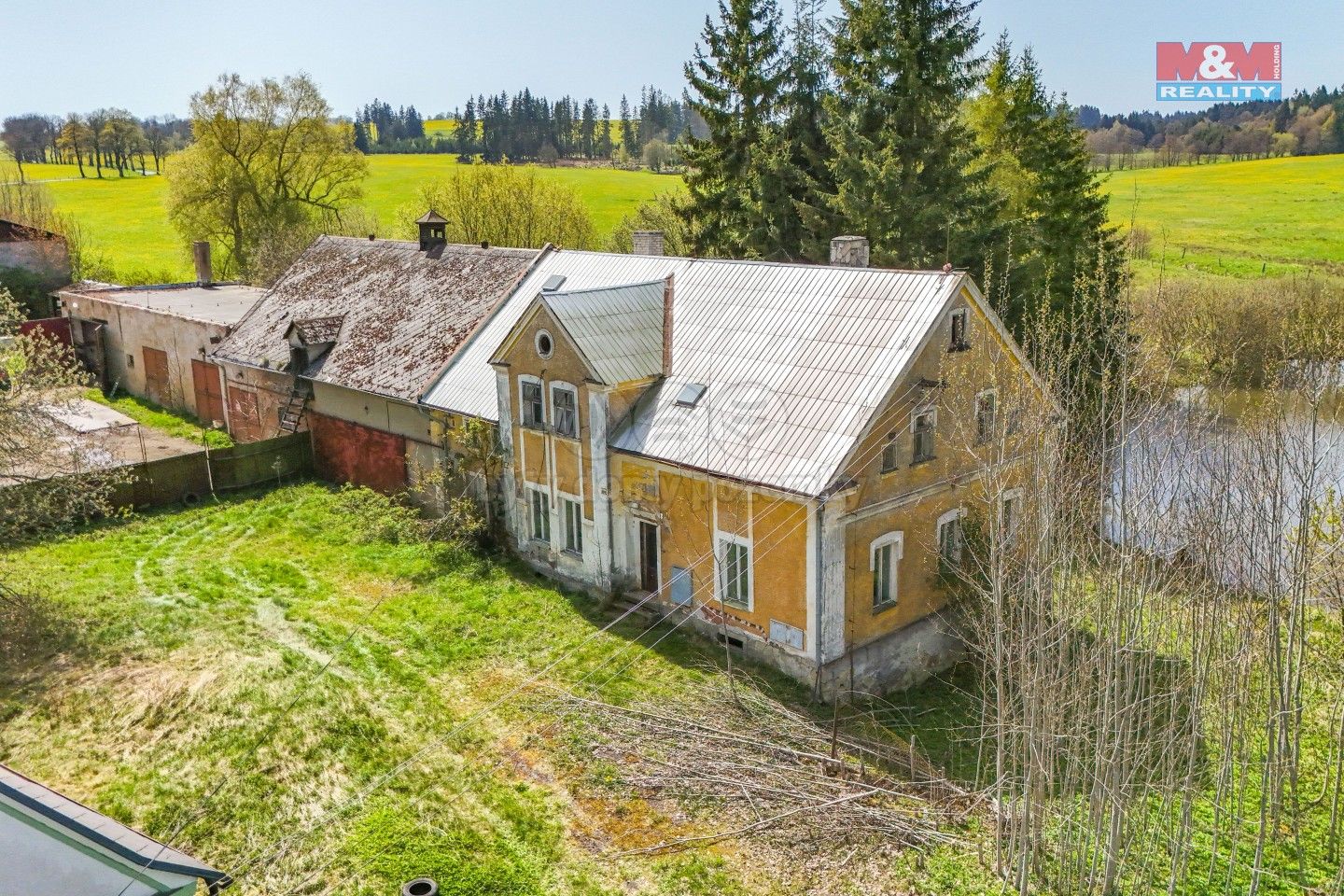 Rodinné domy, Mrázov, Teplá, 310 m²