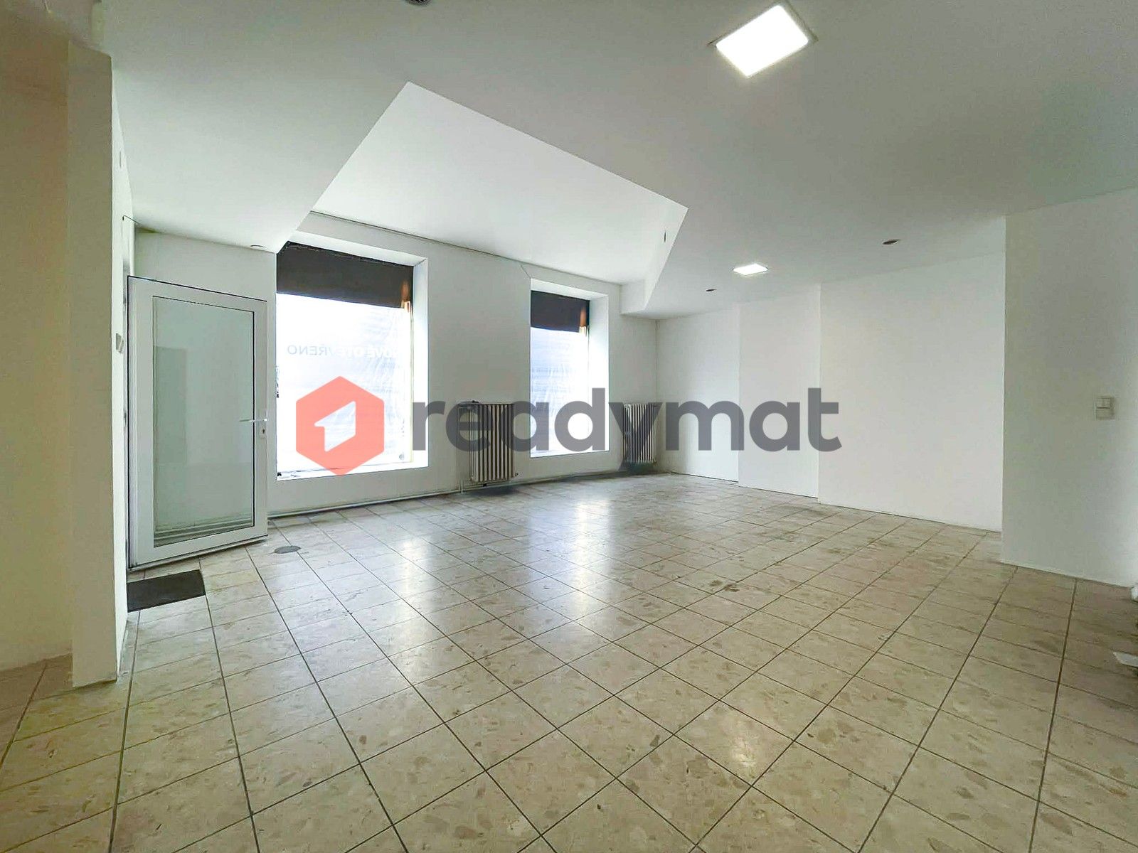 Obchodní prostory · 50 m² · Rodinova 720, Hodonín - 4