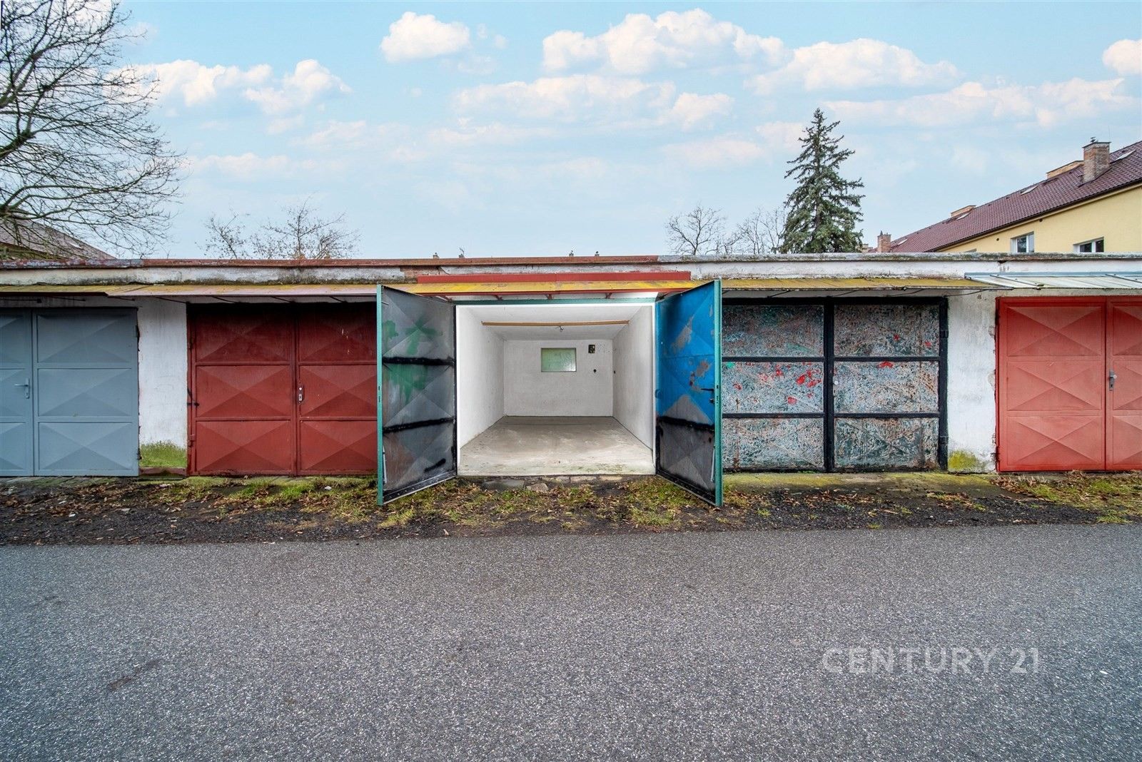 Garáže, Mnichovo Hradiště, 19 m²