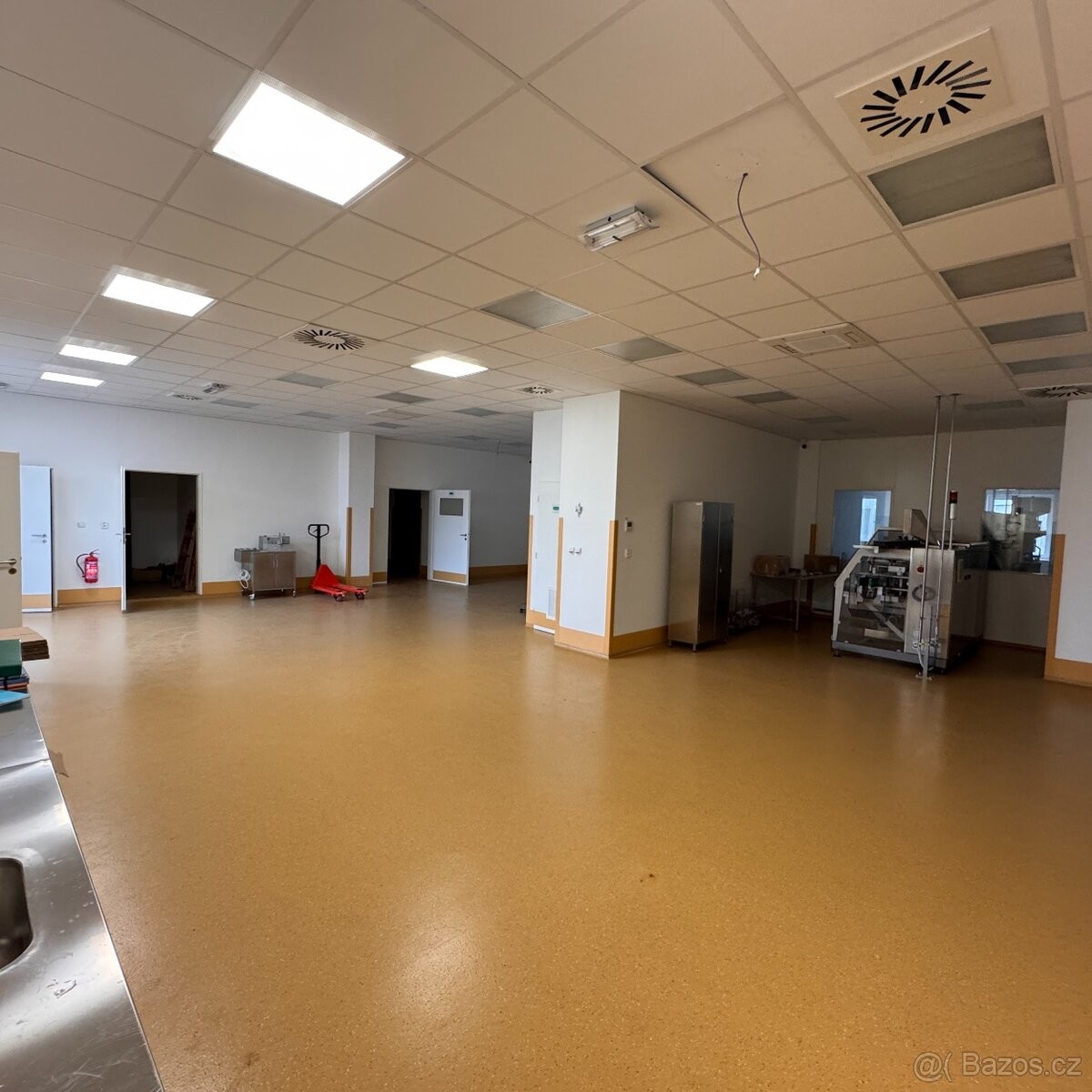 Obchodní prostory · Březno u Mladé Boleslavě, 294 06 - 4