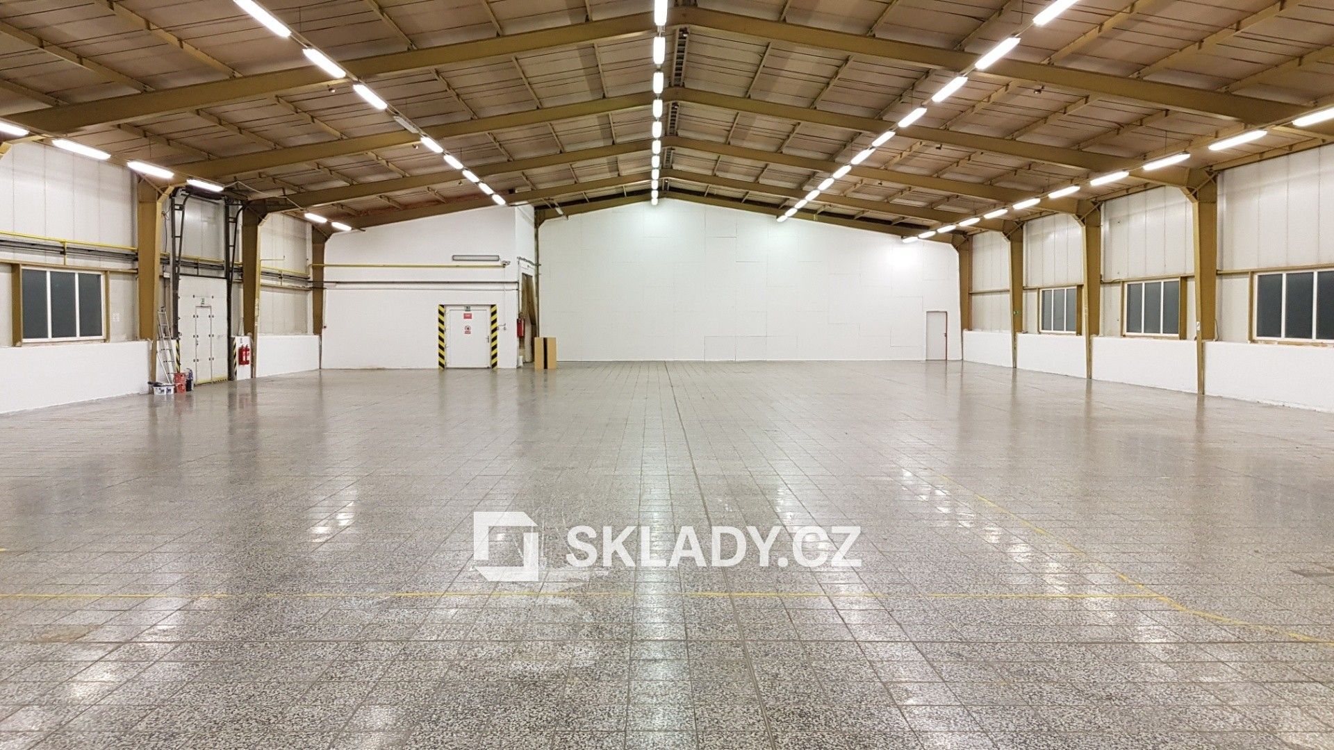 Pronájem sklad - Drnovice, 1 m²