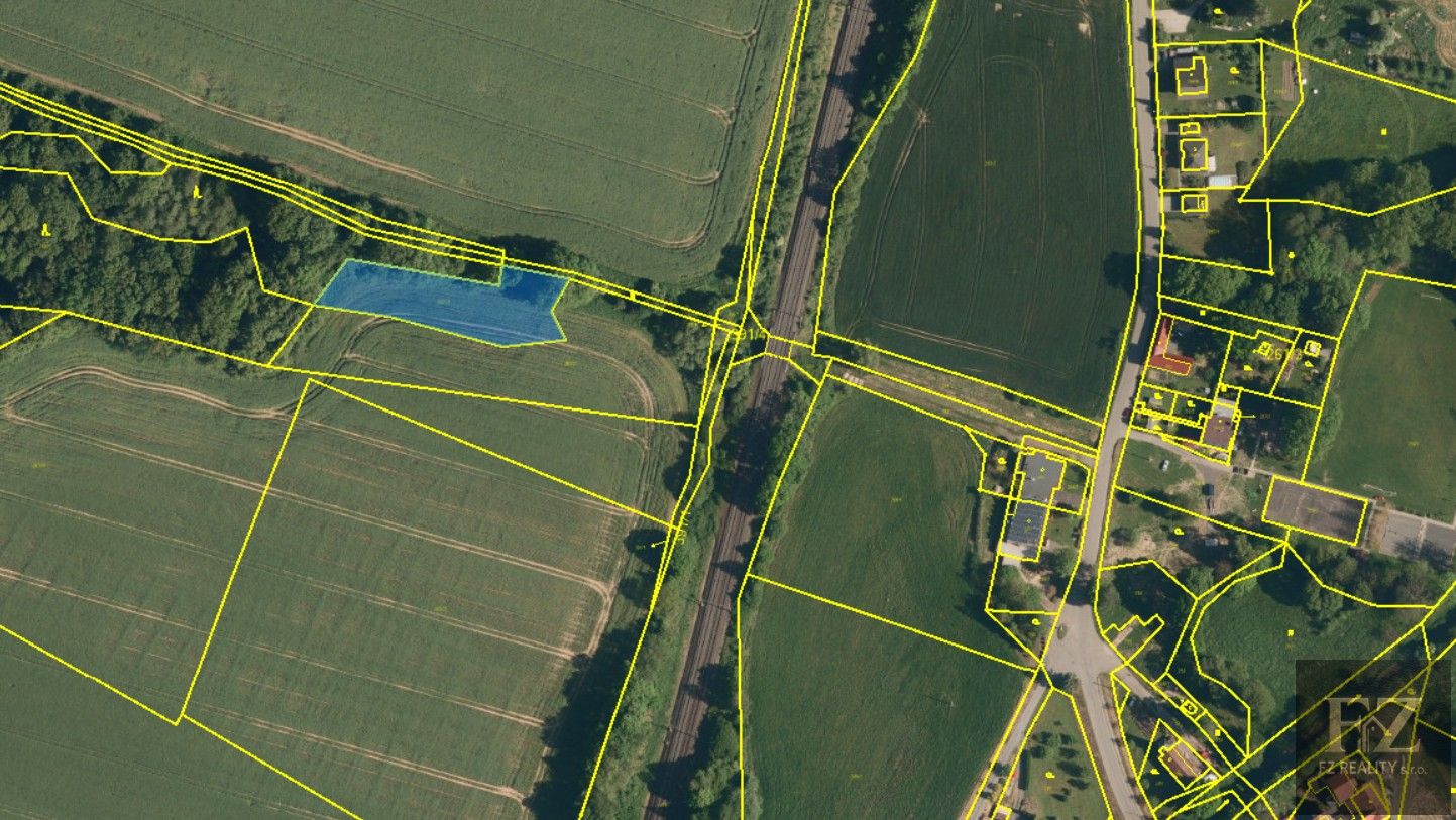 Zemědělské pozemky, Jeseník nad Odrou, 2 111 m² - 2