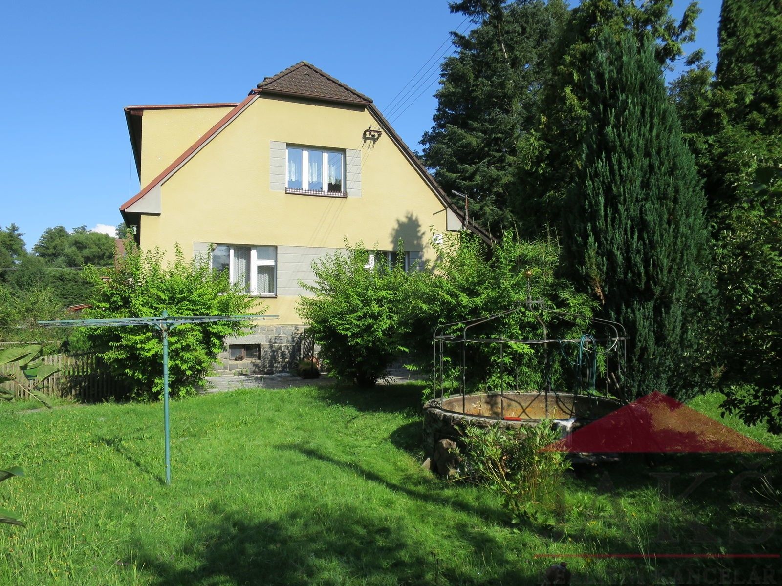 Prodej dům - Hrádek, 170 m²