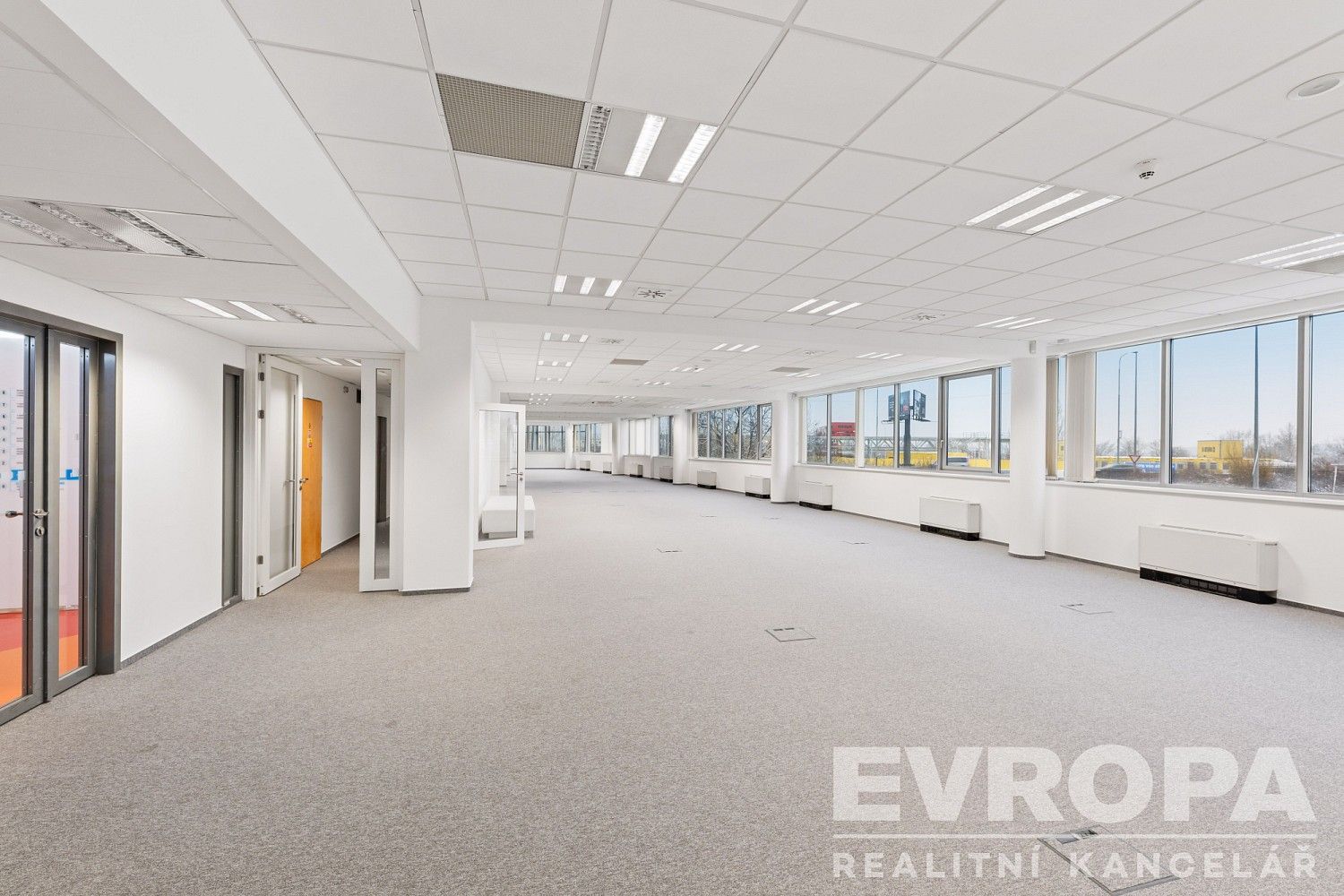 Pronájem kancelář - Praha - Nusle, okres Praha 4, Hlavní město Praha, 250 m² - 5