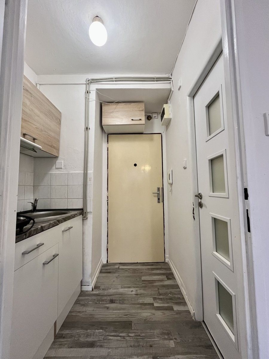 Pronájem byt 1+kk - Krakovská, Ostrava, 21 m²