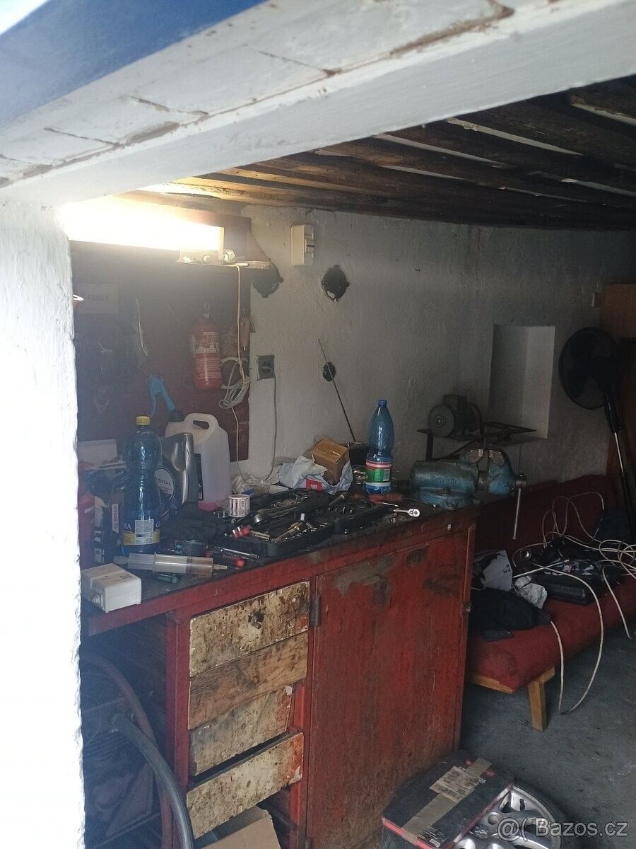 Prodej garáž - Karviná, 734 01