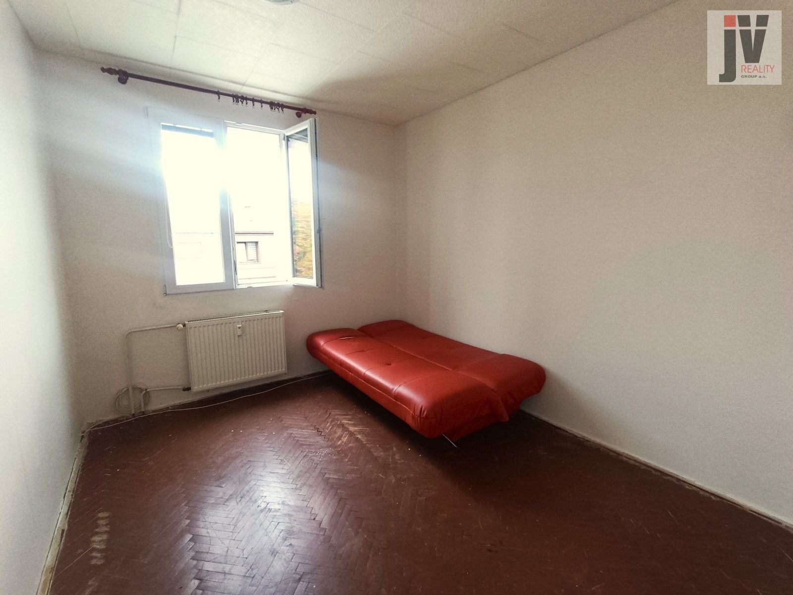 Prodej byt 4+1 - Pod Makovým vrchem 457, Holýšov, 83 m² - 5
