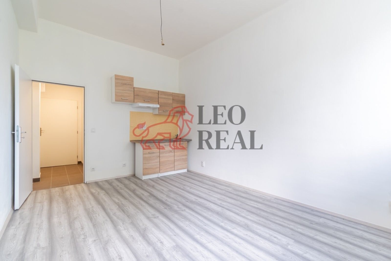 Pronájem byt 2+kk - Strašice, 35 m² - 5