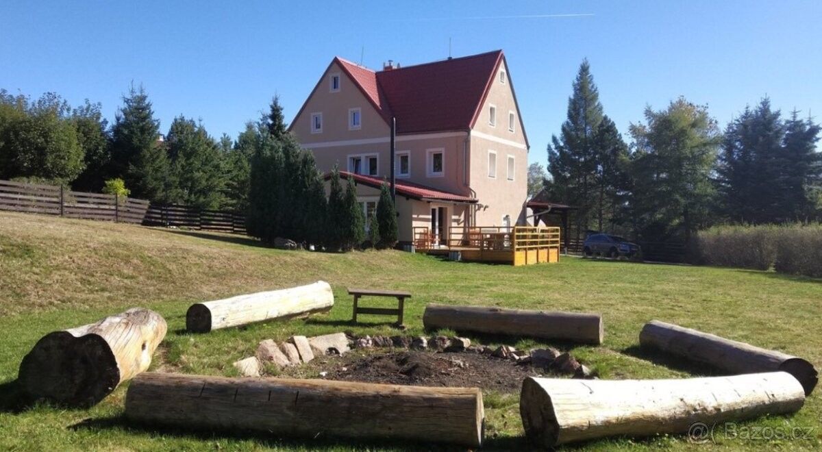 Restaurace, Kovářská, 431 86