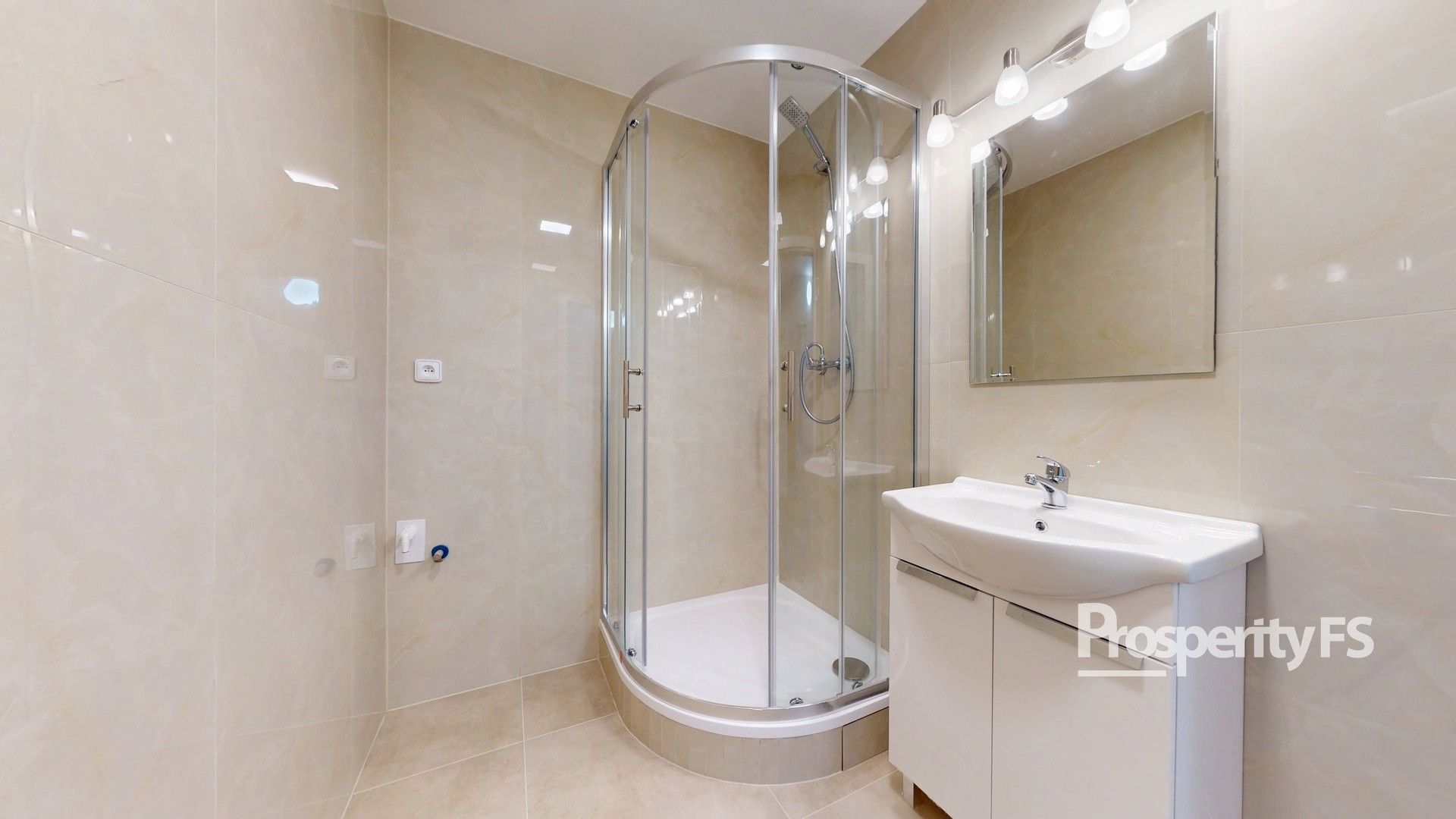 Pronájem byt 3+1 - Vojanova, Ústí nad Labem, 78 m²