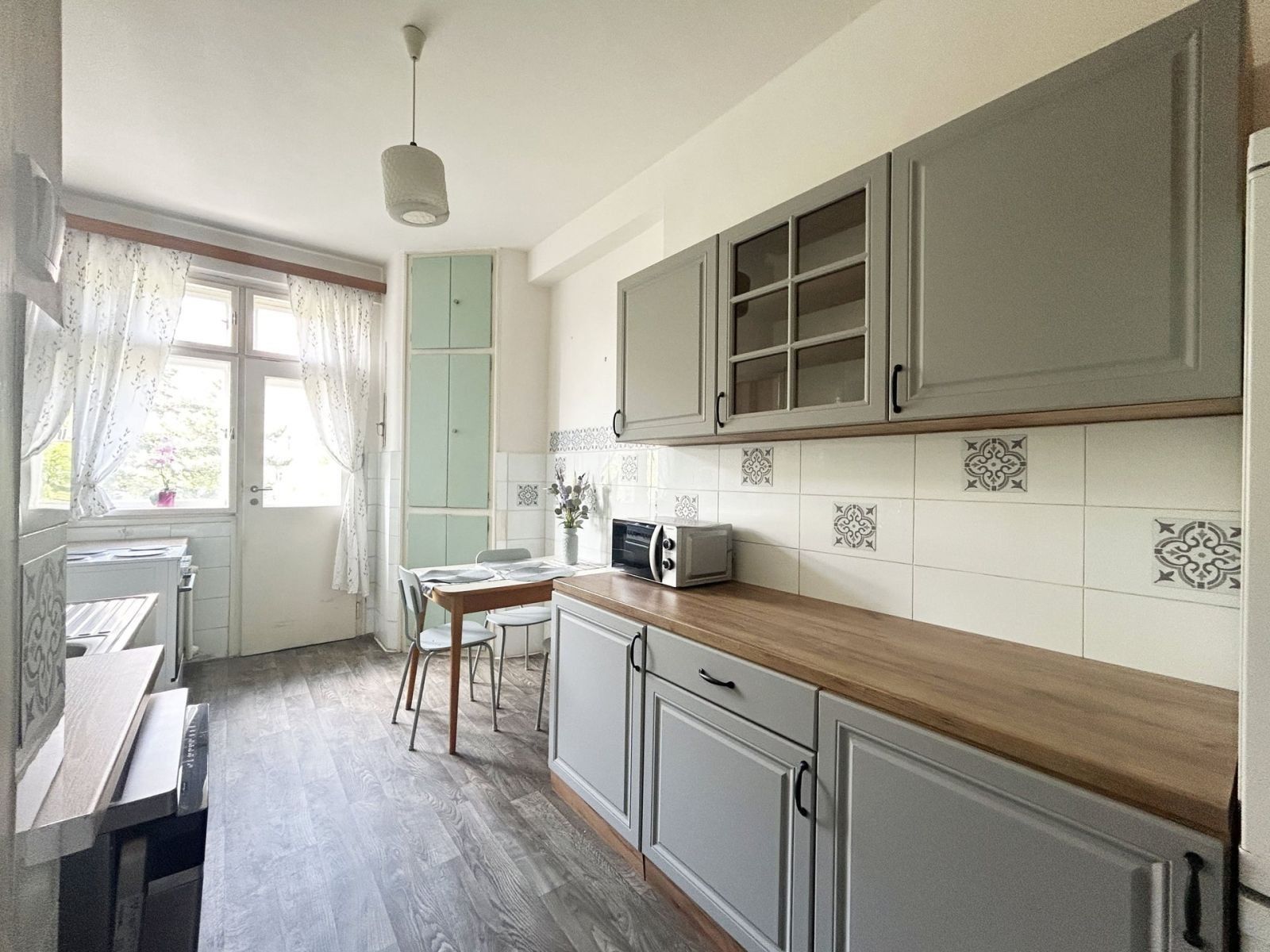 2+1, Milady Horákové, Praha - Holešovice, 73 m² - 1
