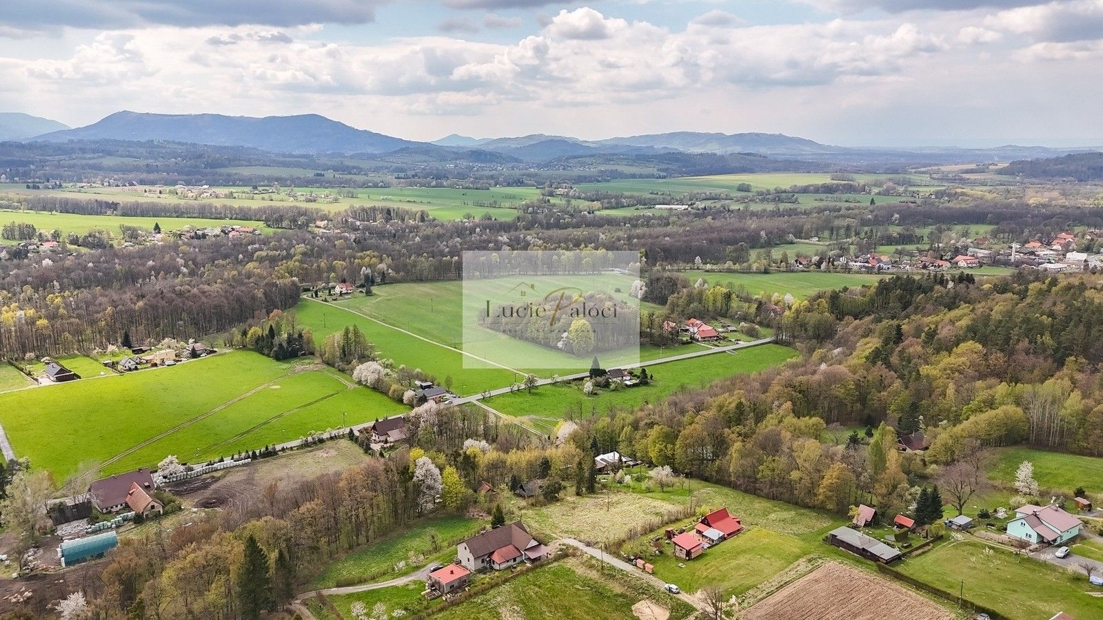 Pozemek pro bydlení · 1 878 m² · Vyšní Lhoty - 3